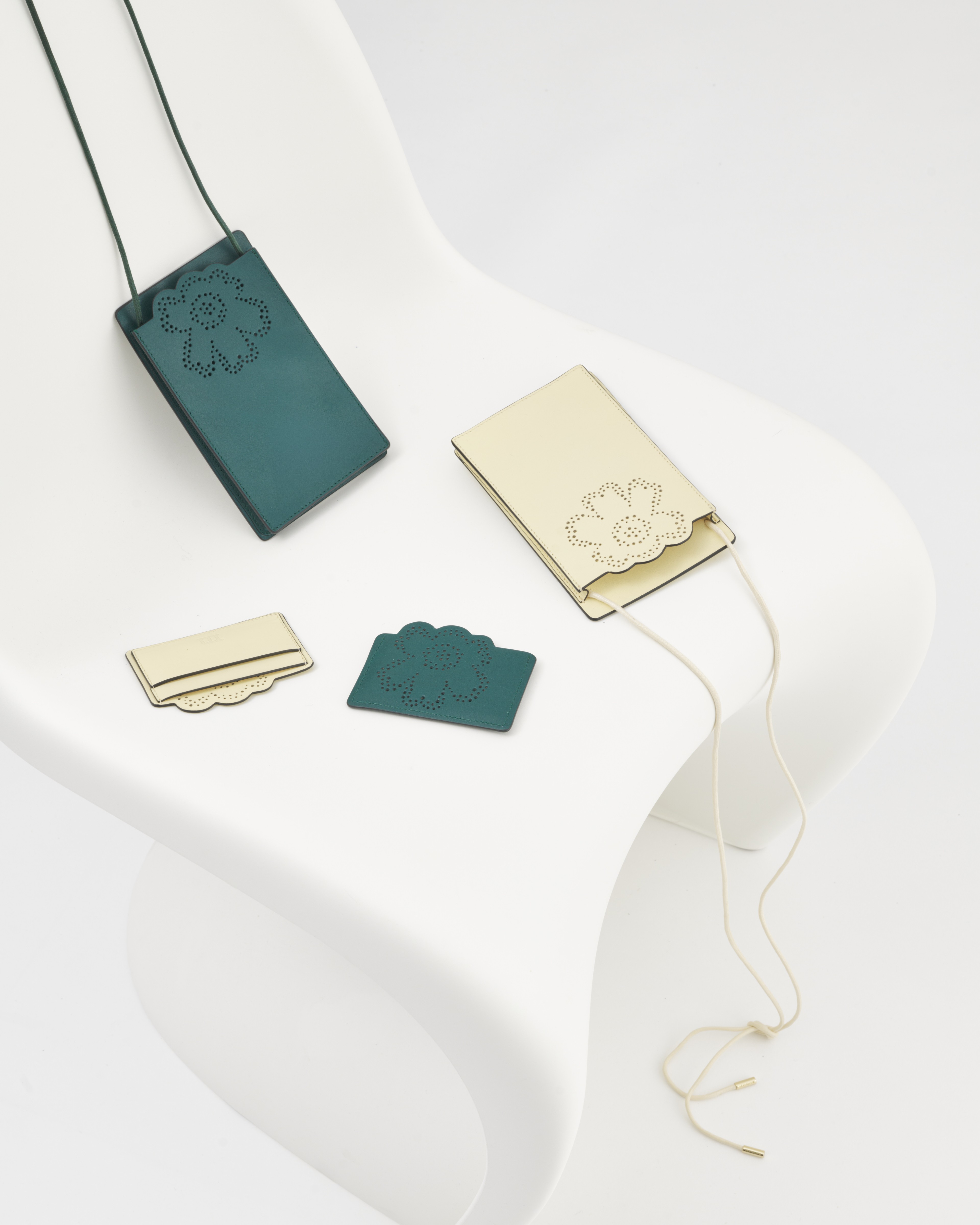 Imprint Card Holder Unikko 