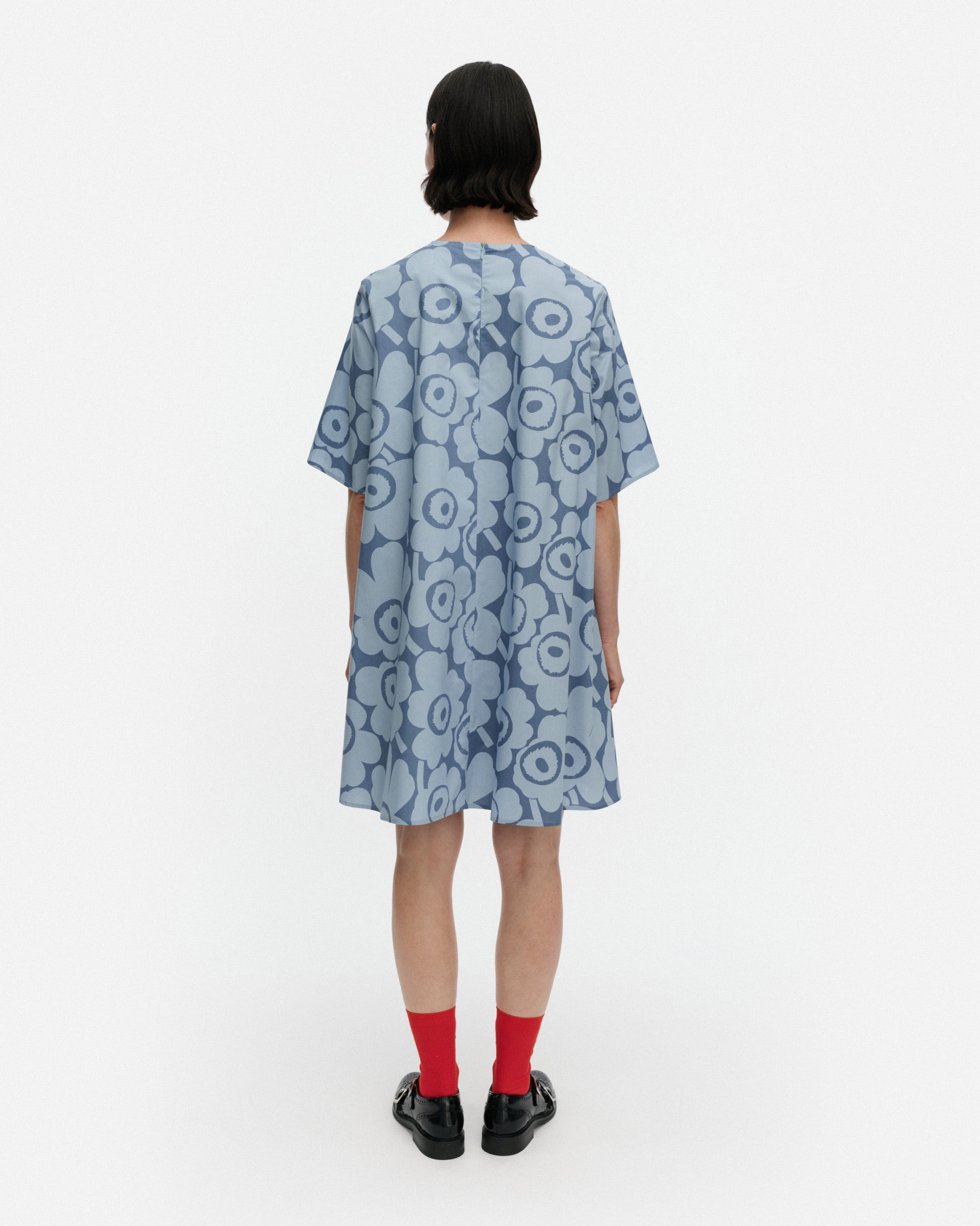 Ae Kukkiva Unikko Dress