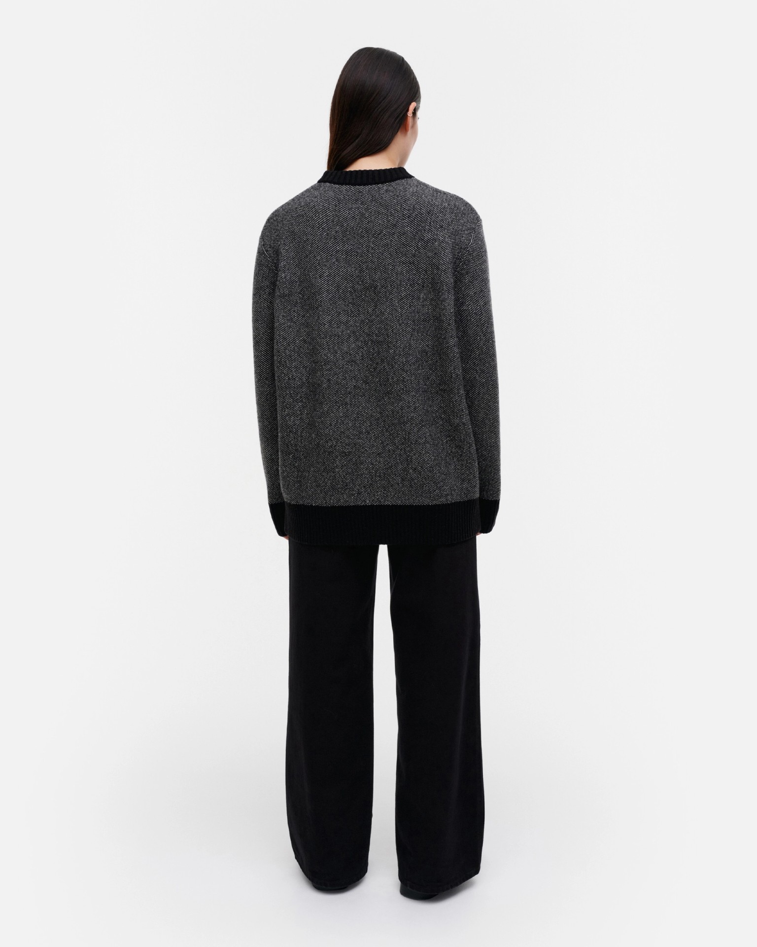 Pehmyt Unikko, Kioski knitted sweater, black, white,