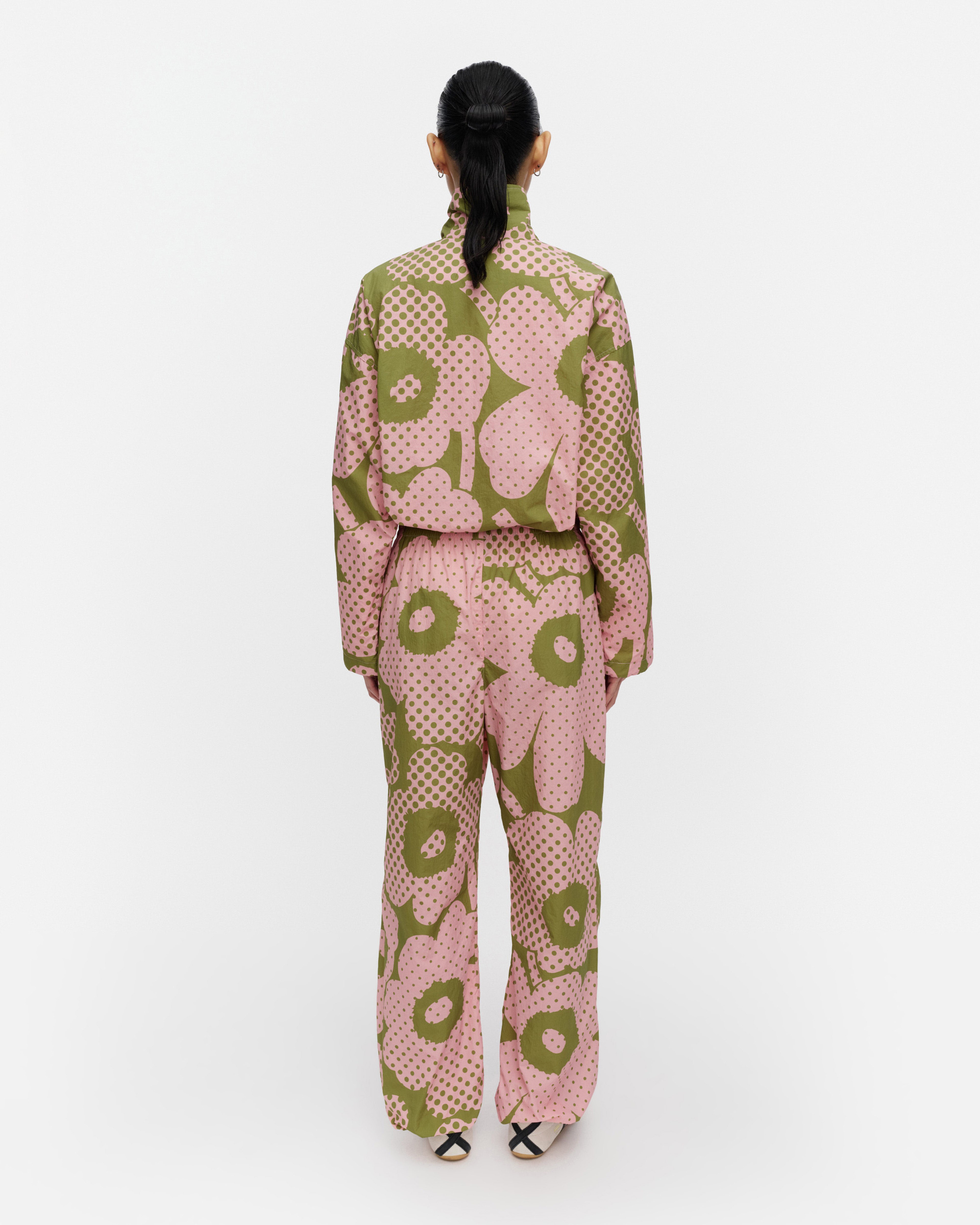 Harjoitus Unikko Kioski activewear coat