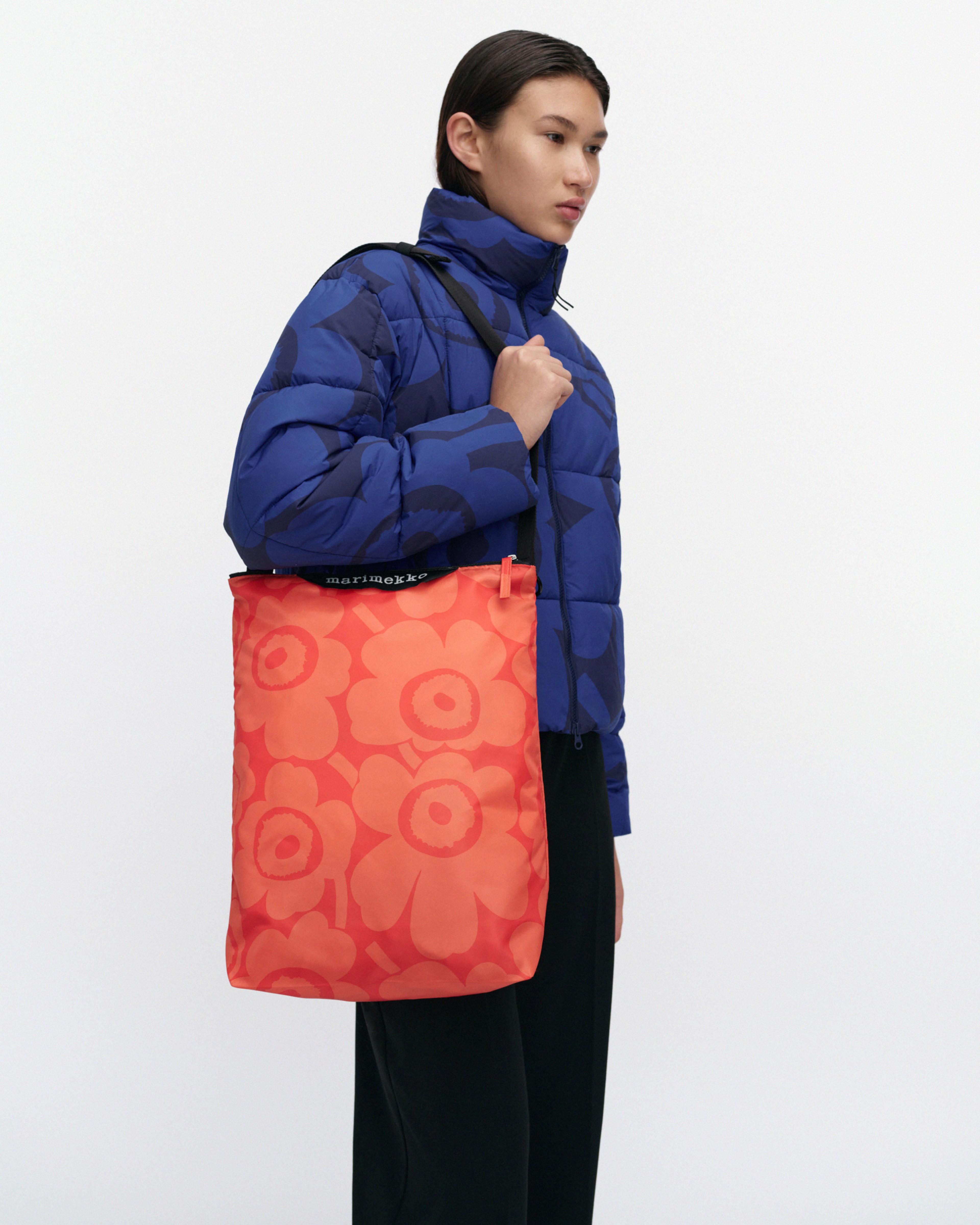 Neat Crossbody Unikko M Tasche