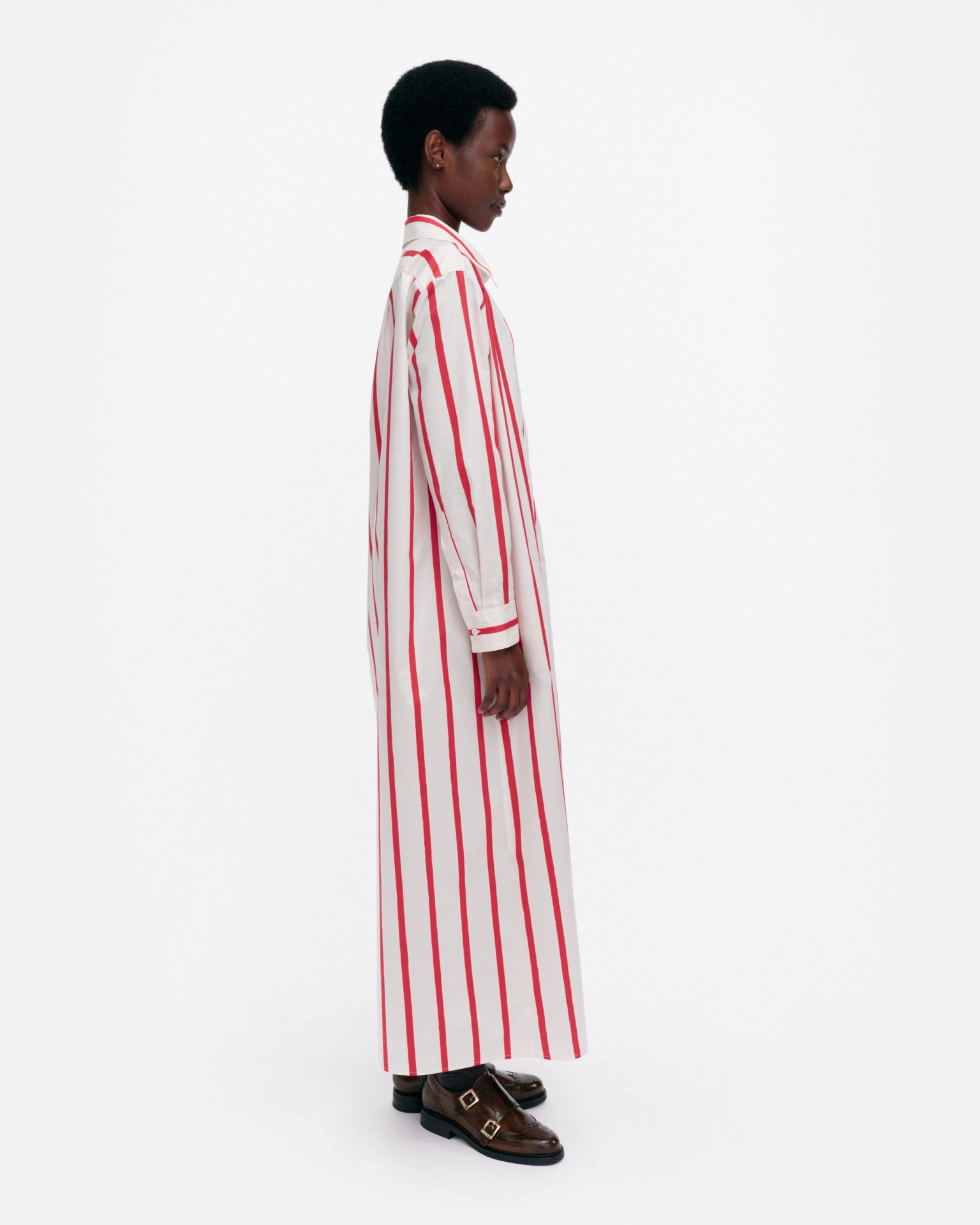 Muovata Puhveli, Dress, off white, red,
