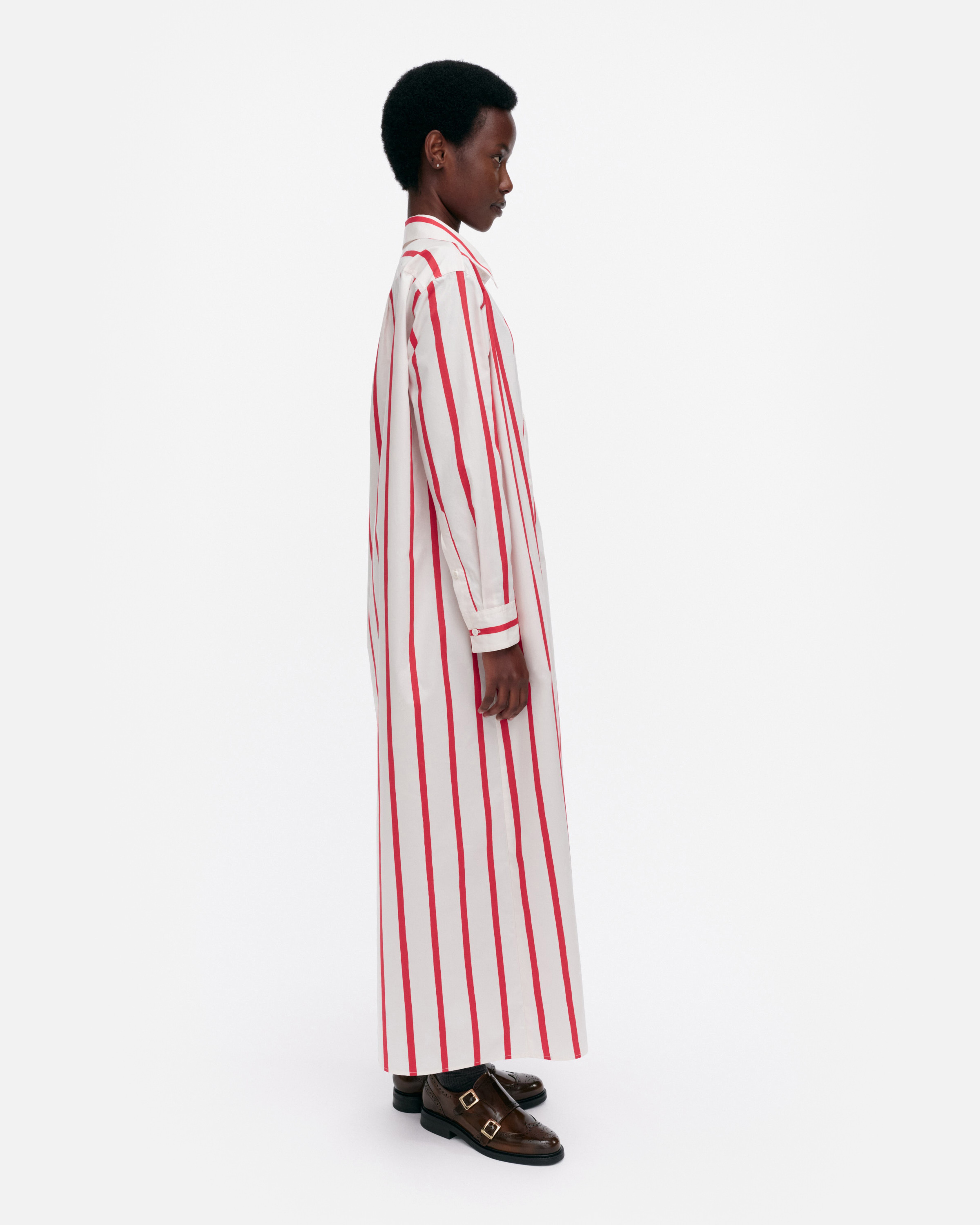 Muovata Puhveli, Dress, off white, red,