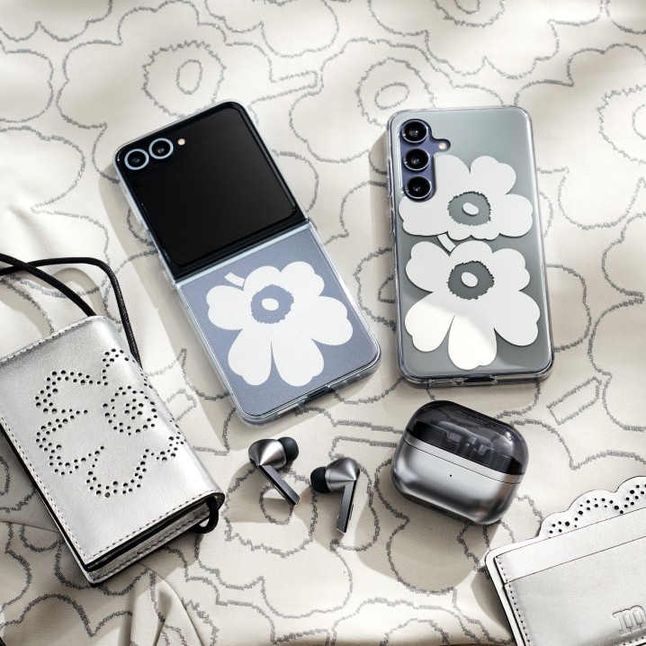 Samsung and Marimekko collaboration grey and white phone cover in Unikko pattern