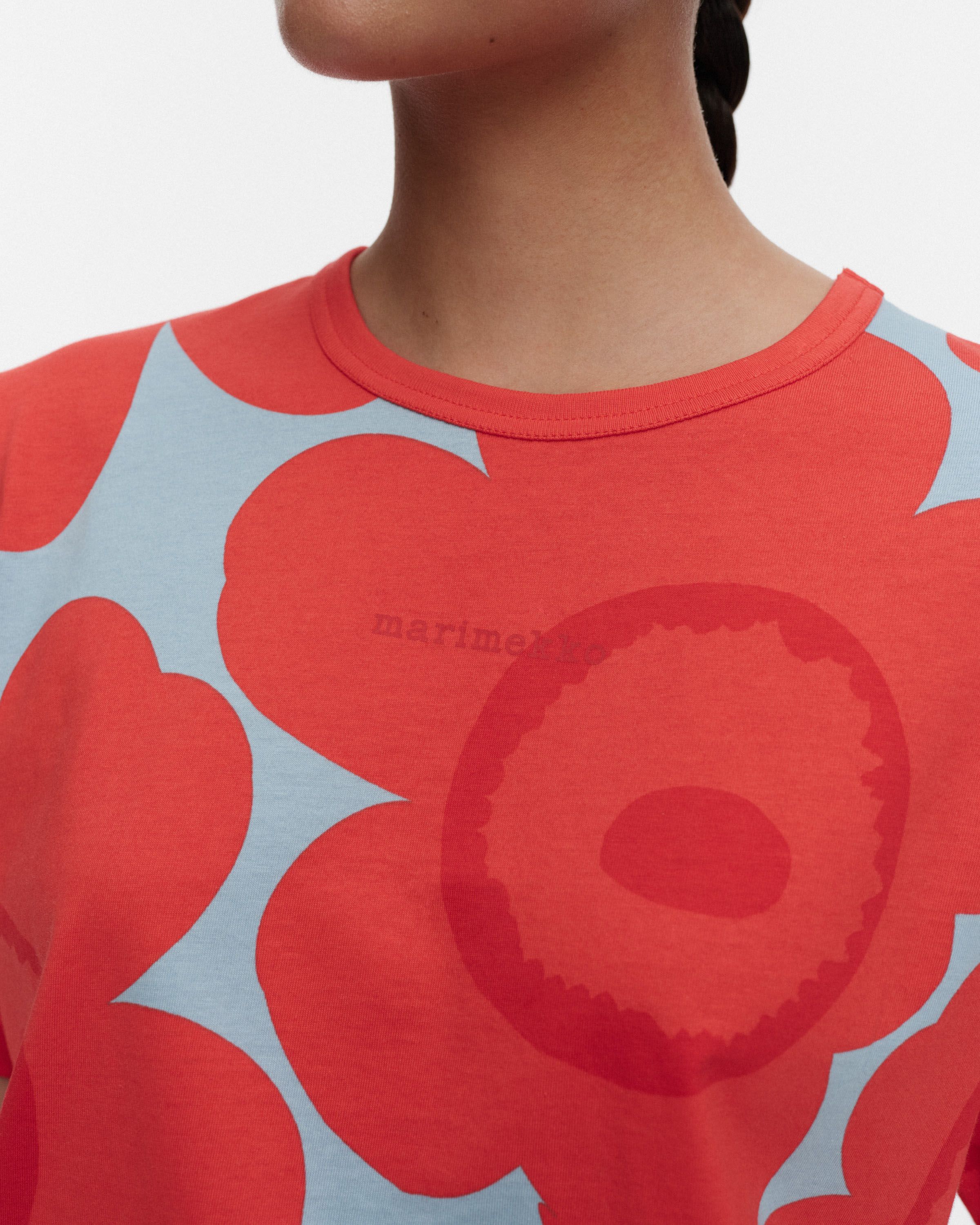 Erna Unikko Kioski t-shirt light blue, red | Marimekko