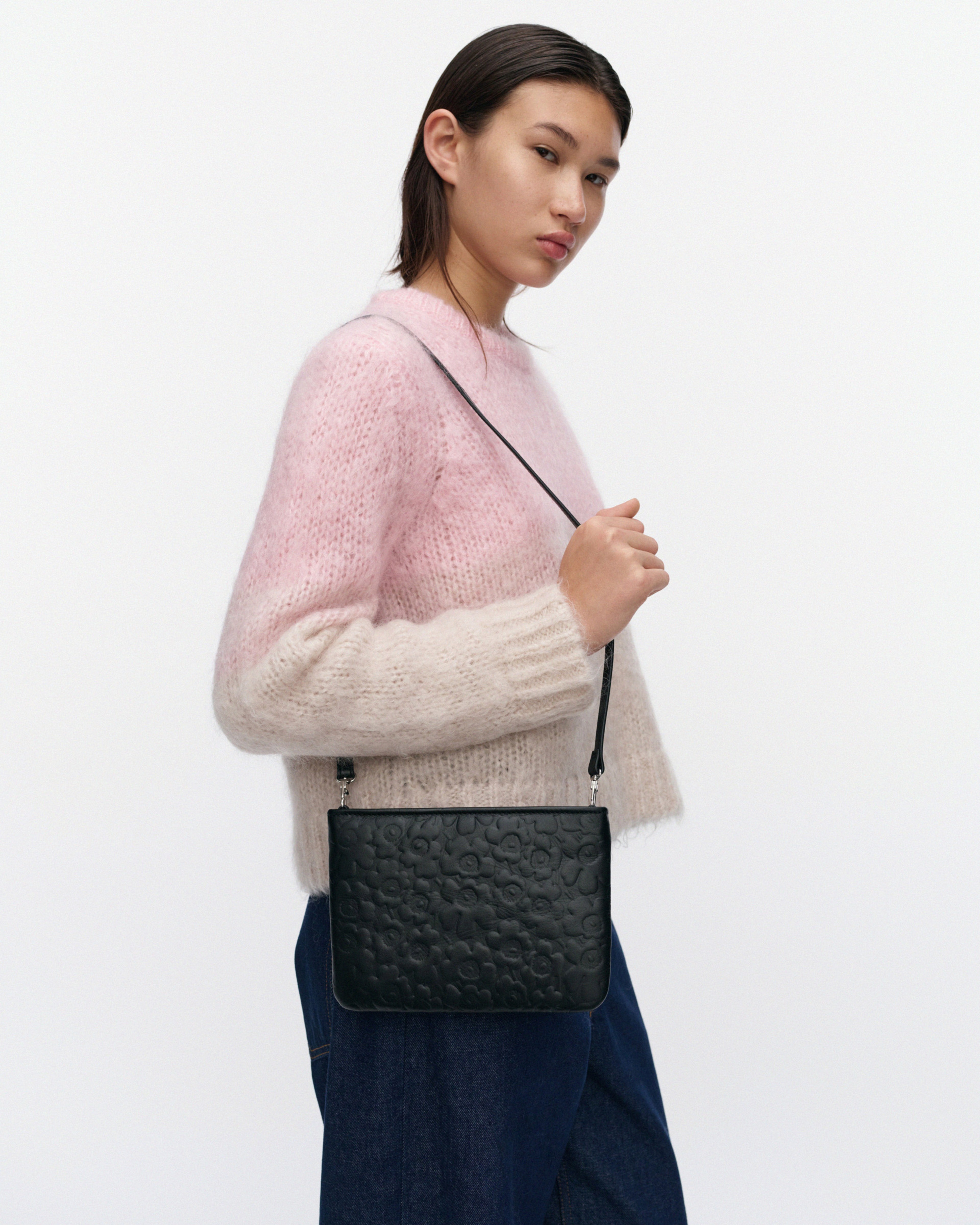 Vieno Unikko, Shoulder bag, black,
