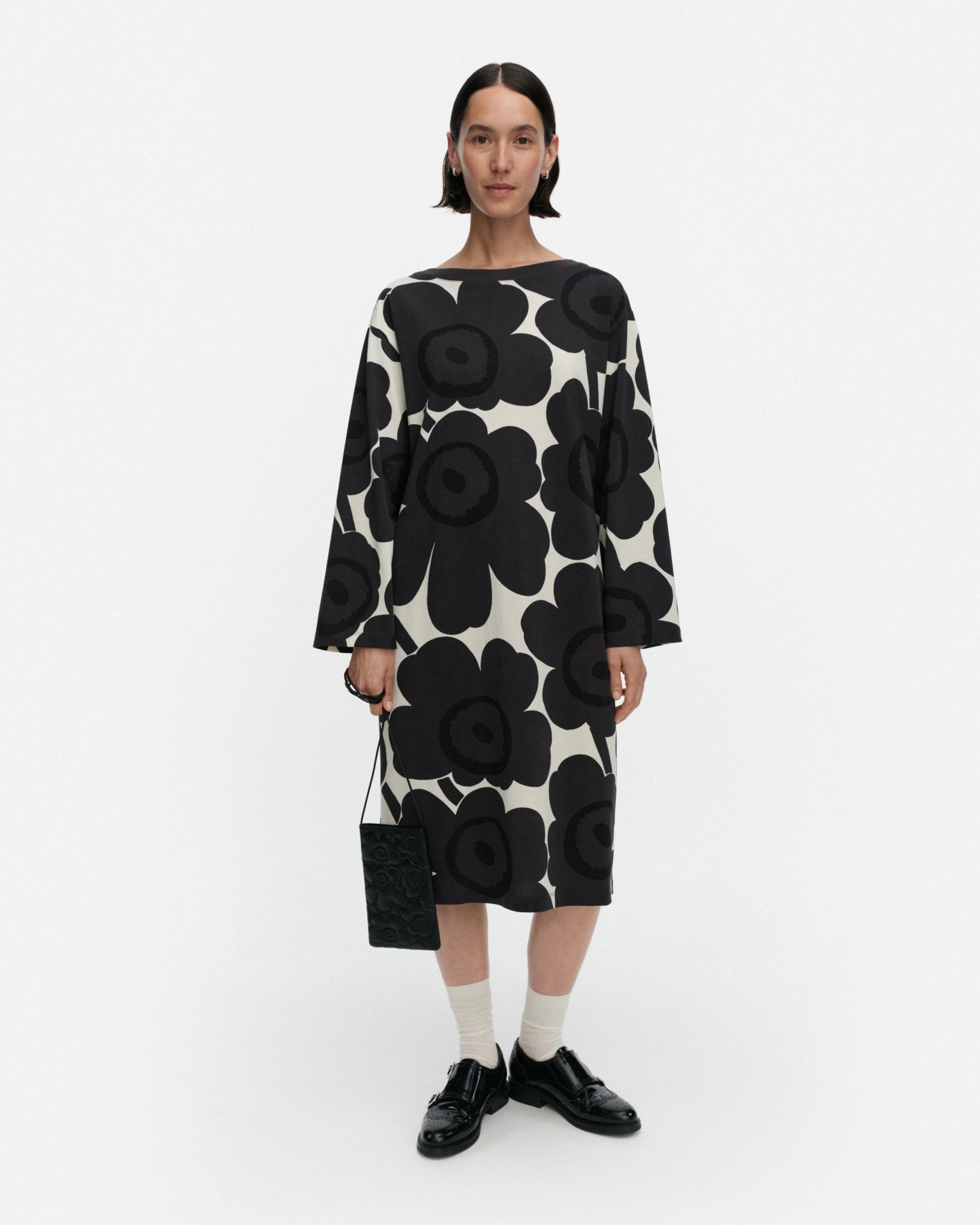 Tavoittaa Unikko, Mekko, l.valkoinen, t.harmaa, musta,