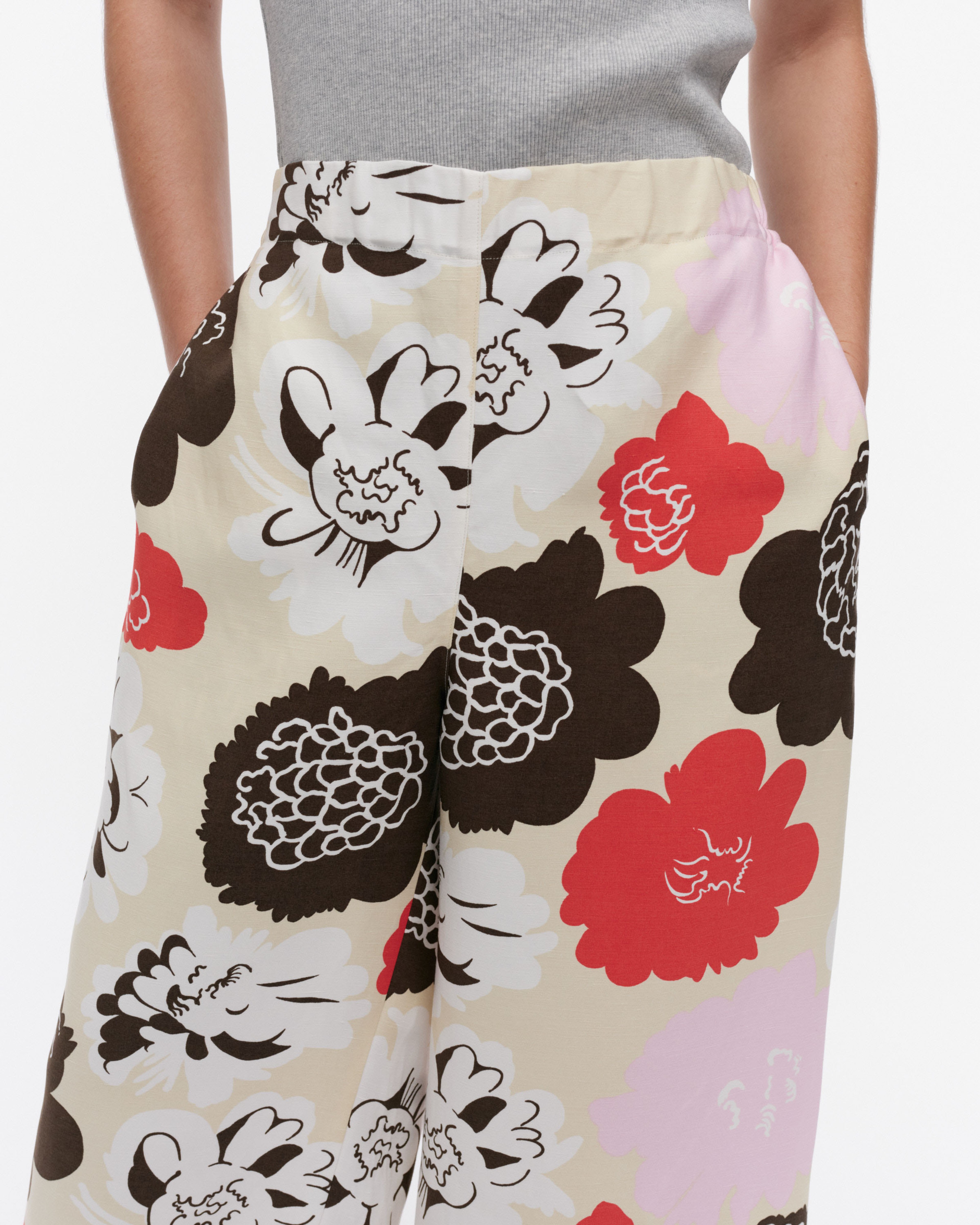 Muotti Pioni, Trousers, beige, red, light pink, brown,