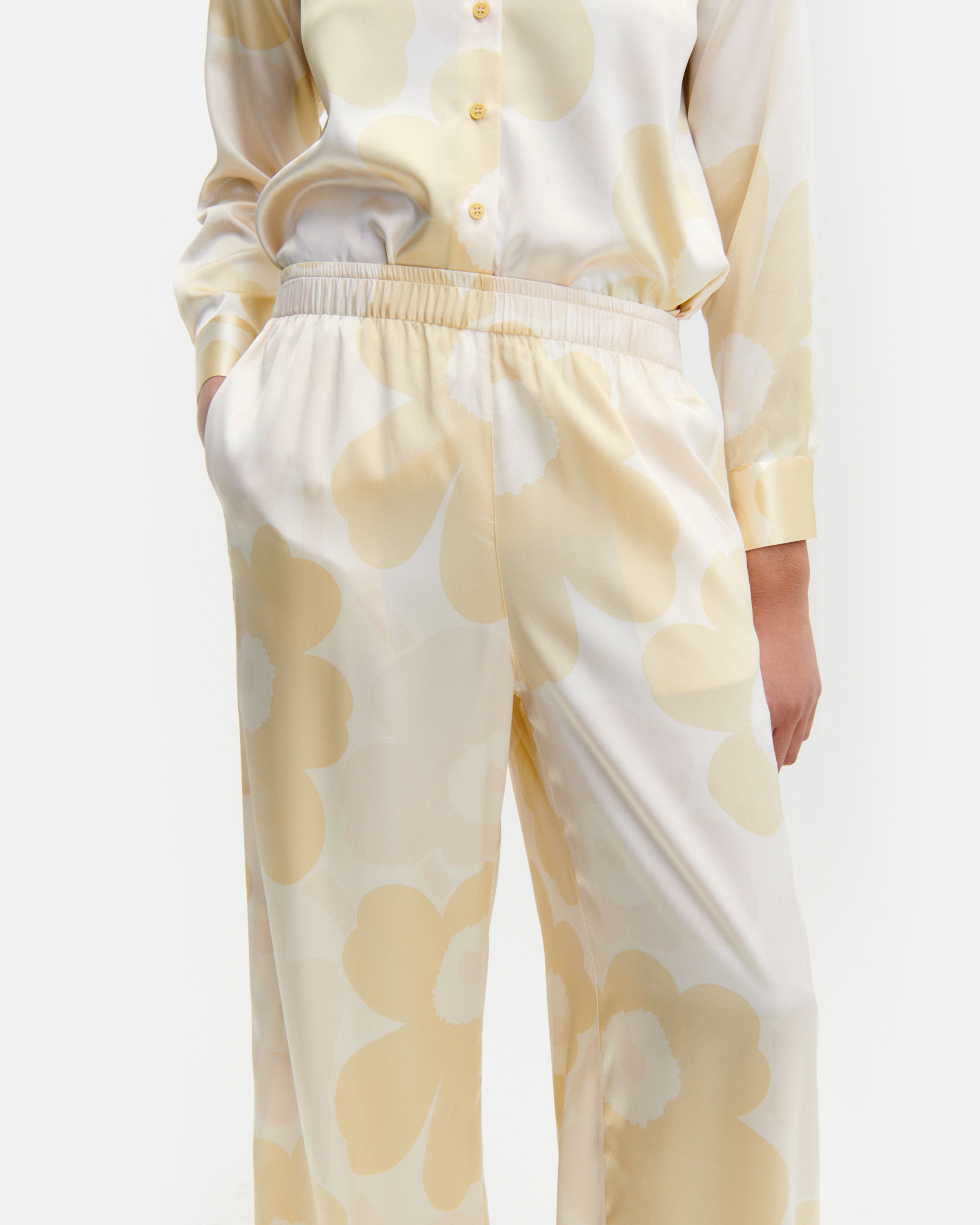 【2022AW】マリメッコ/ Solryn Pieni Unikko シルクパンツ Solryn Pieni Unikko Silk trousers | Marimekko