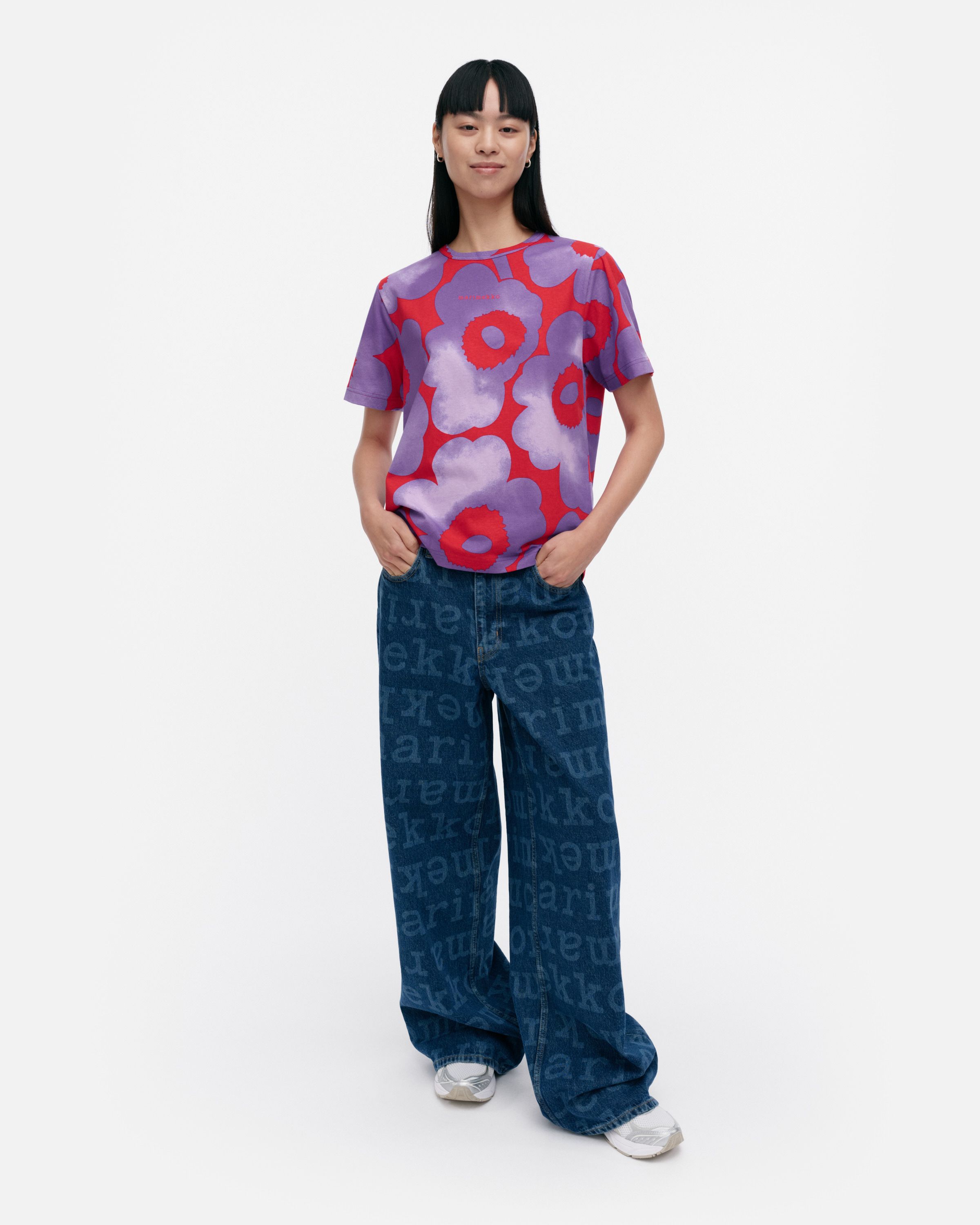 【2025AW】マリメッコ/ Erna Akvarelli Unikko Tシャツ Erna Unikko Placement Kioski t-shirt | Marimekko