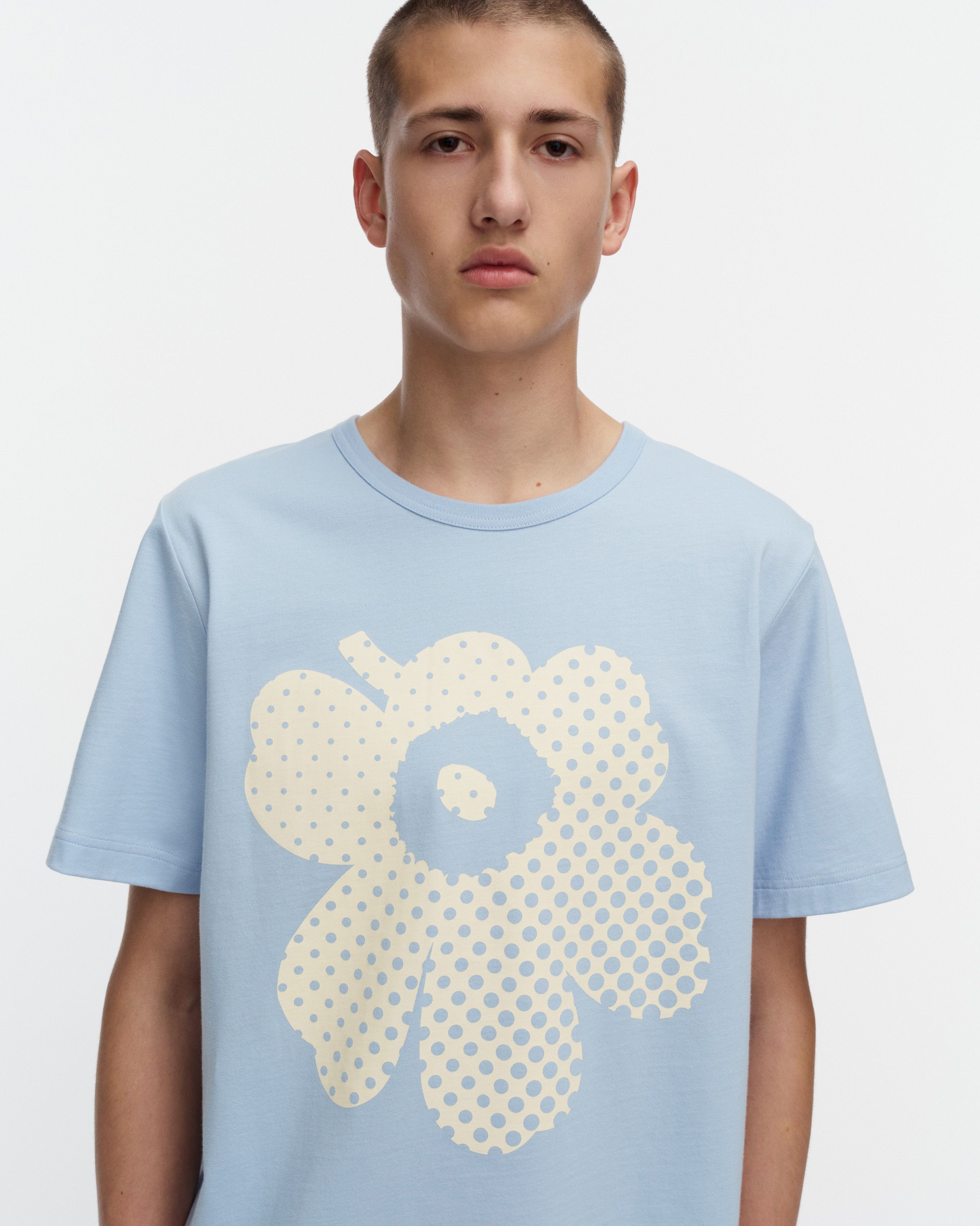 Vihne Unikko Placement Kioski t-shirt light blue, light yellow