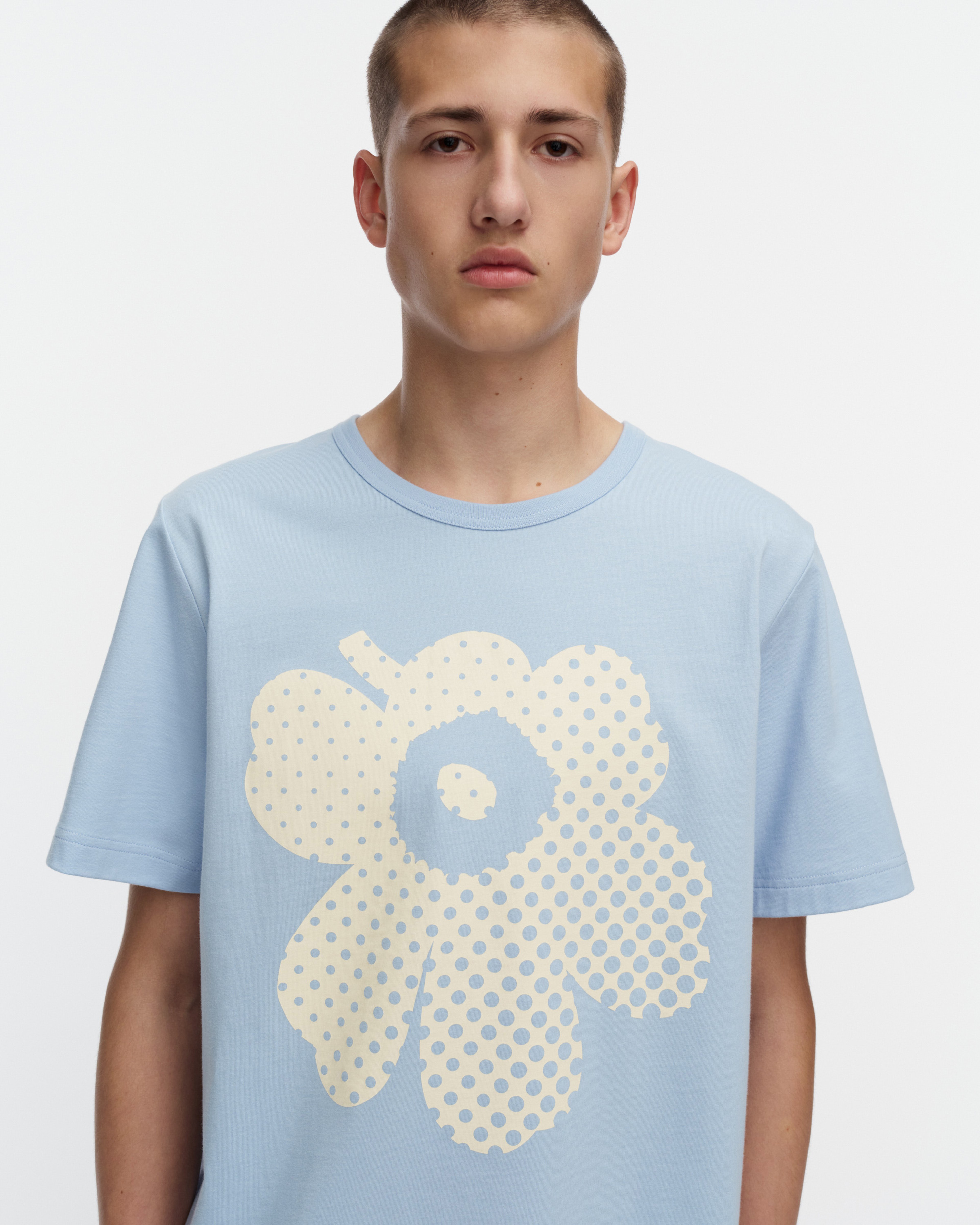 Vihne Unikko Placement Kioski t-shirt