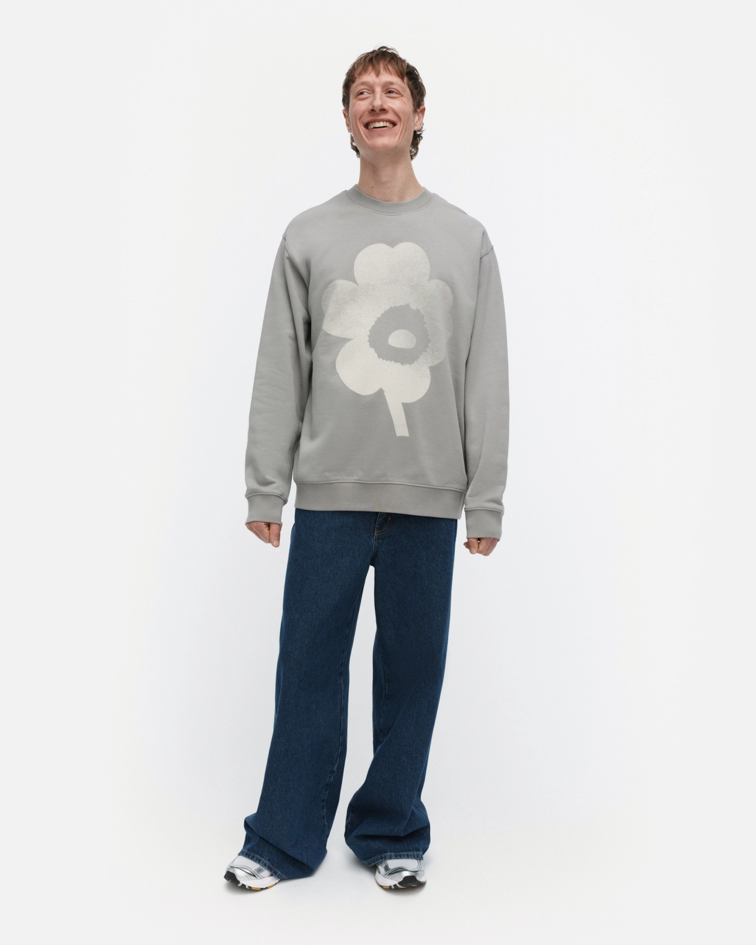 Loisto Unikko Placement Kioski sweatshirt