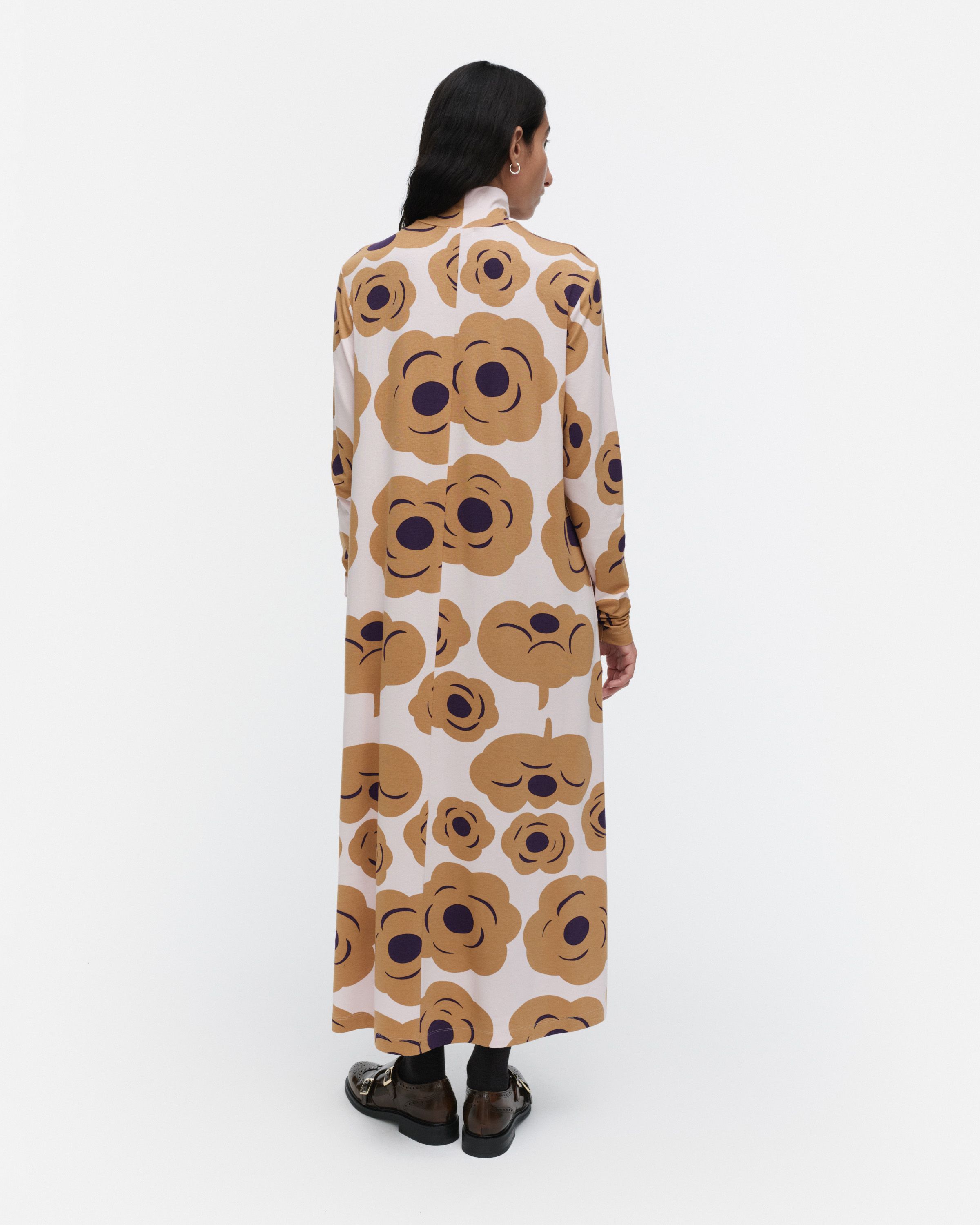 Cavea Tumma Jersey dress light pink, brown, dark purple | Marimekko