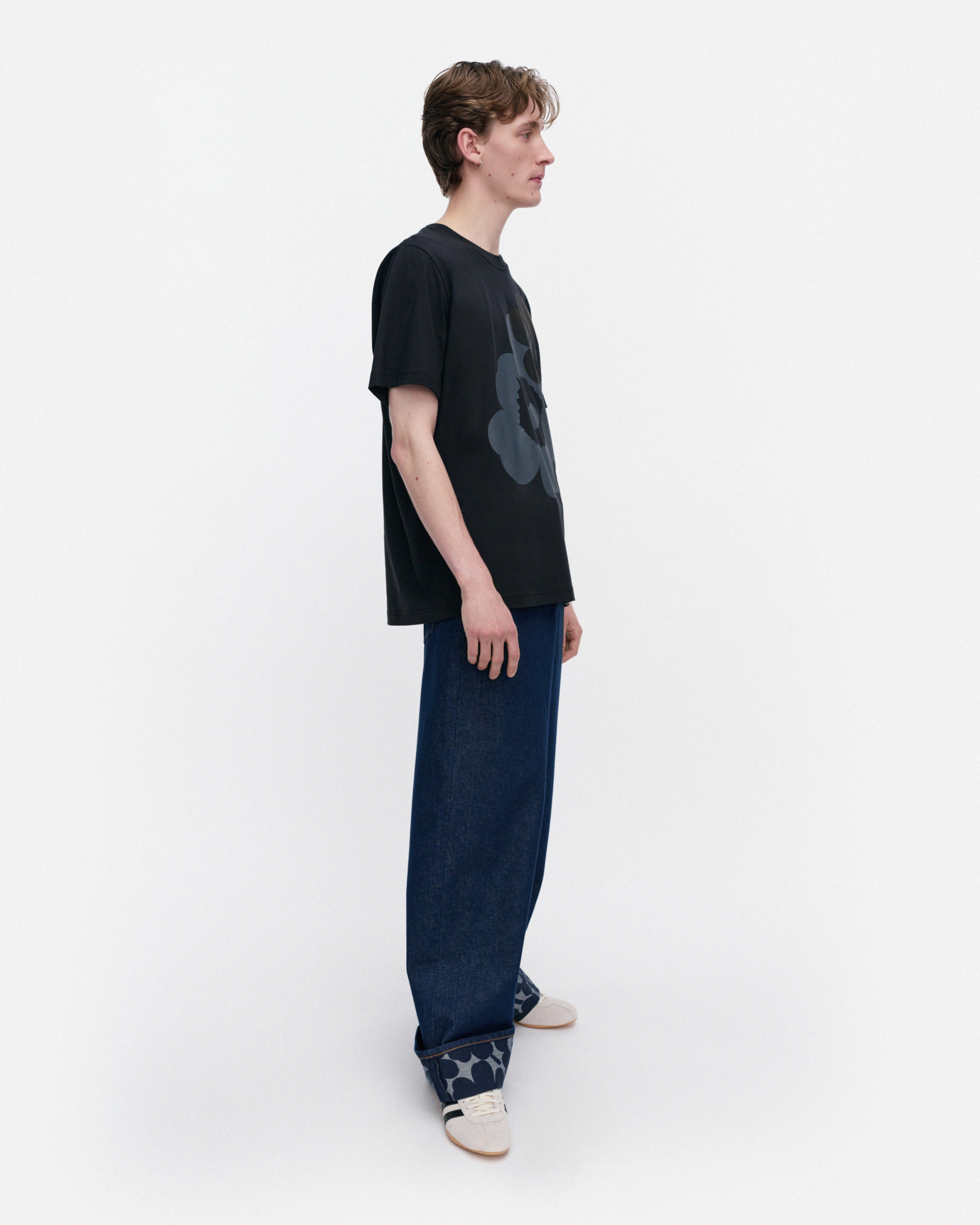 Embla Unikko Placement, Kioski t-shirt, black, grey, dark brown,
