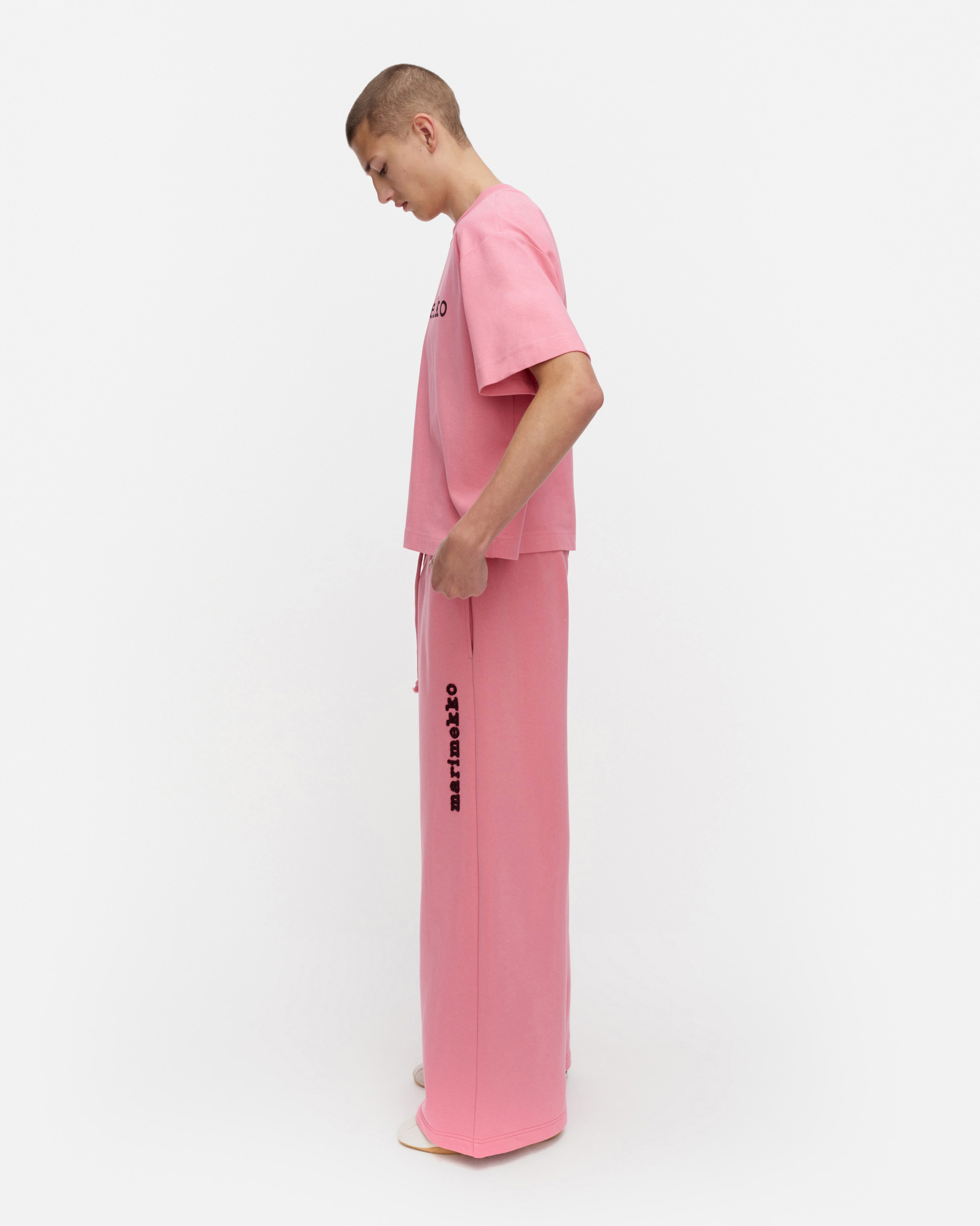 Kikapo Logo Placement, Kioski sweatpants, rose, wine red,