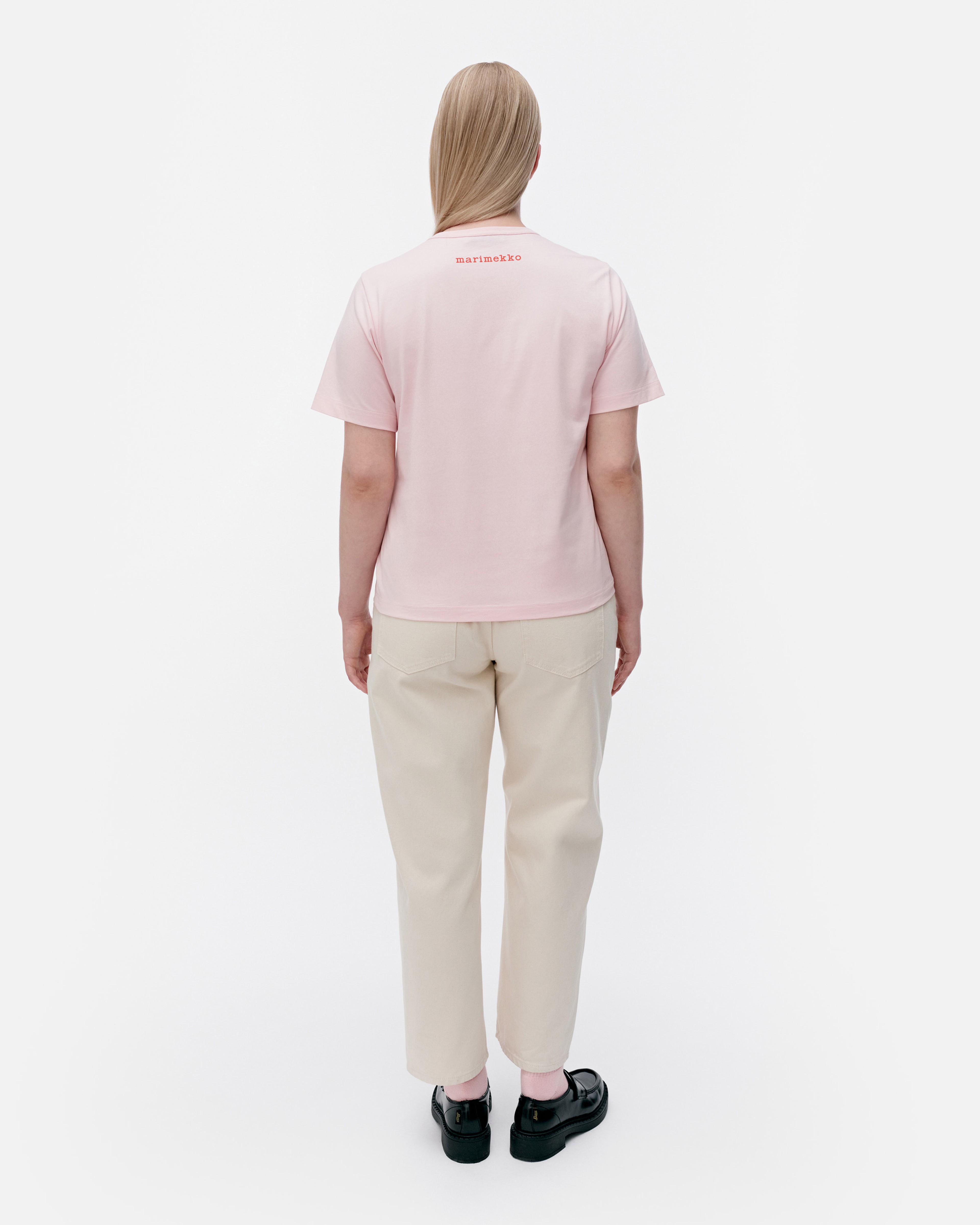 Erna Flying Serpent placement, Kioski t-shirt, light pink, red,