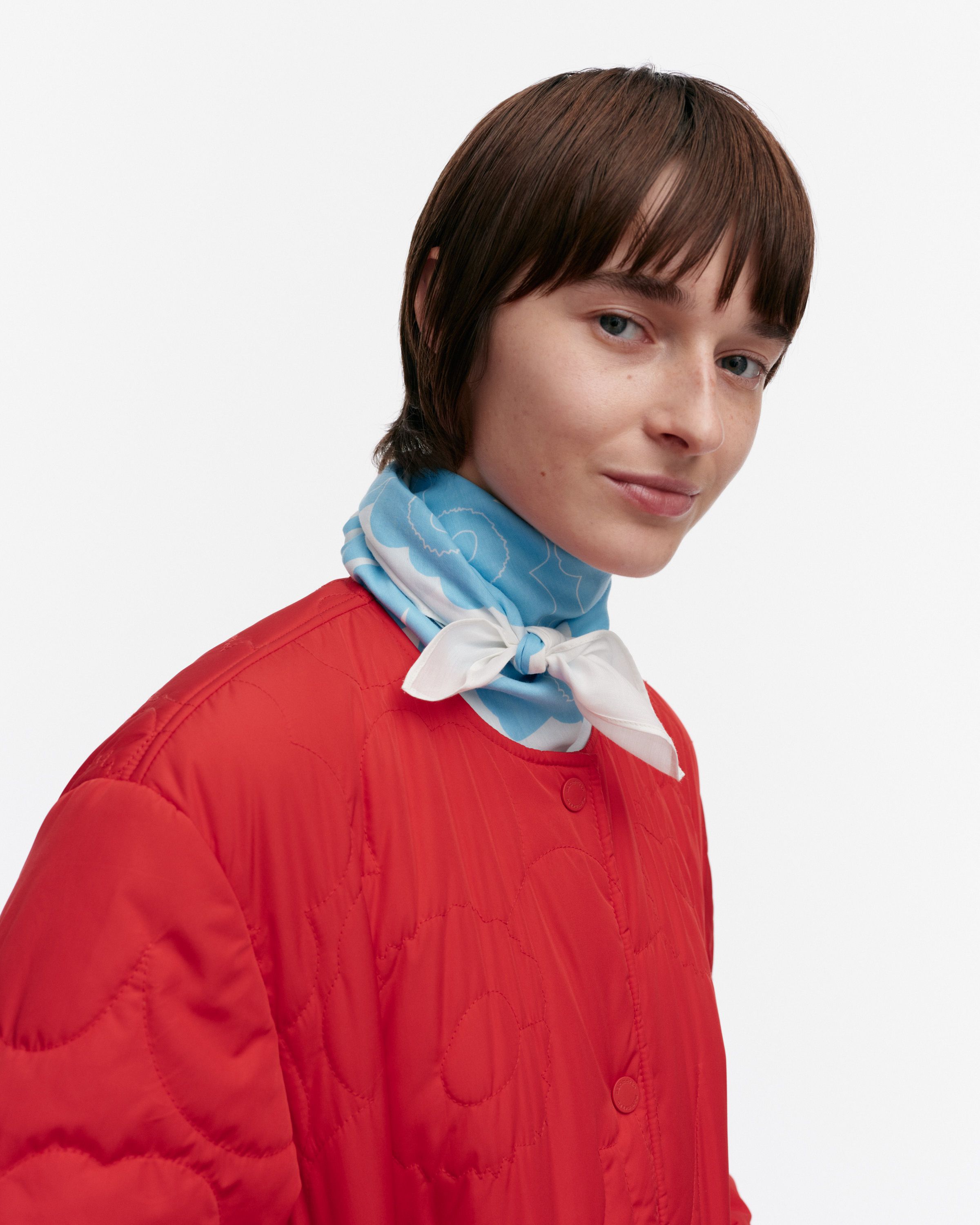 ☆ marimekko ☆ Keskio Piirto Unikkoスカーフ - 911 Keskiö Piirto Unikko Scarf | Marimekko