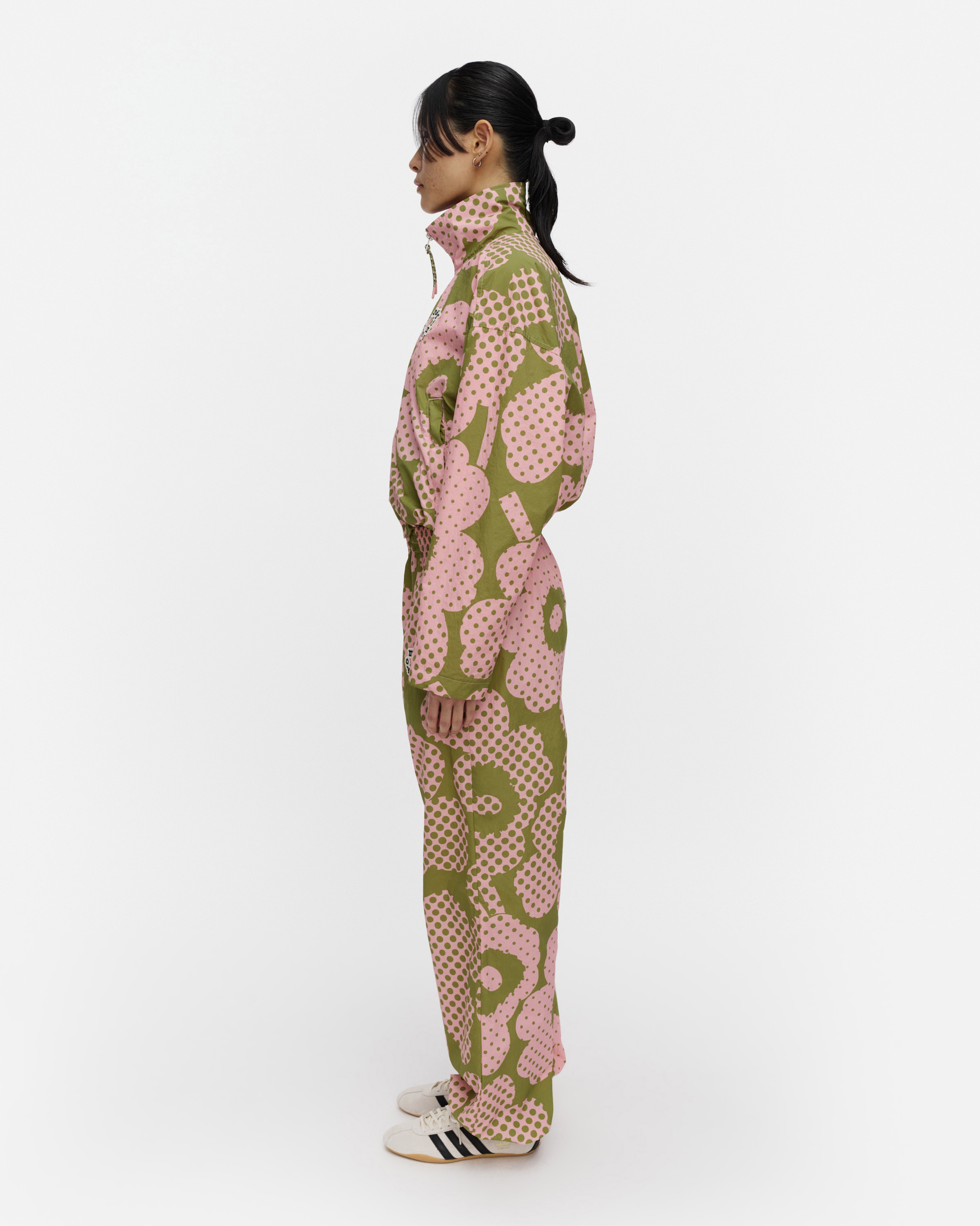 Harjoitus Unikko, Kioski activewear coat, green, light pink,