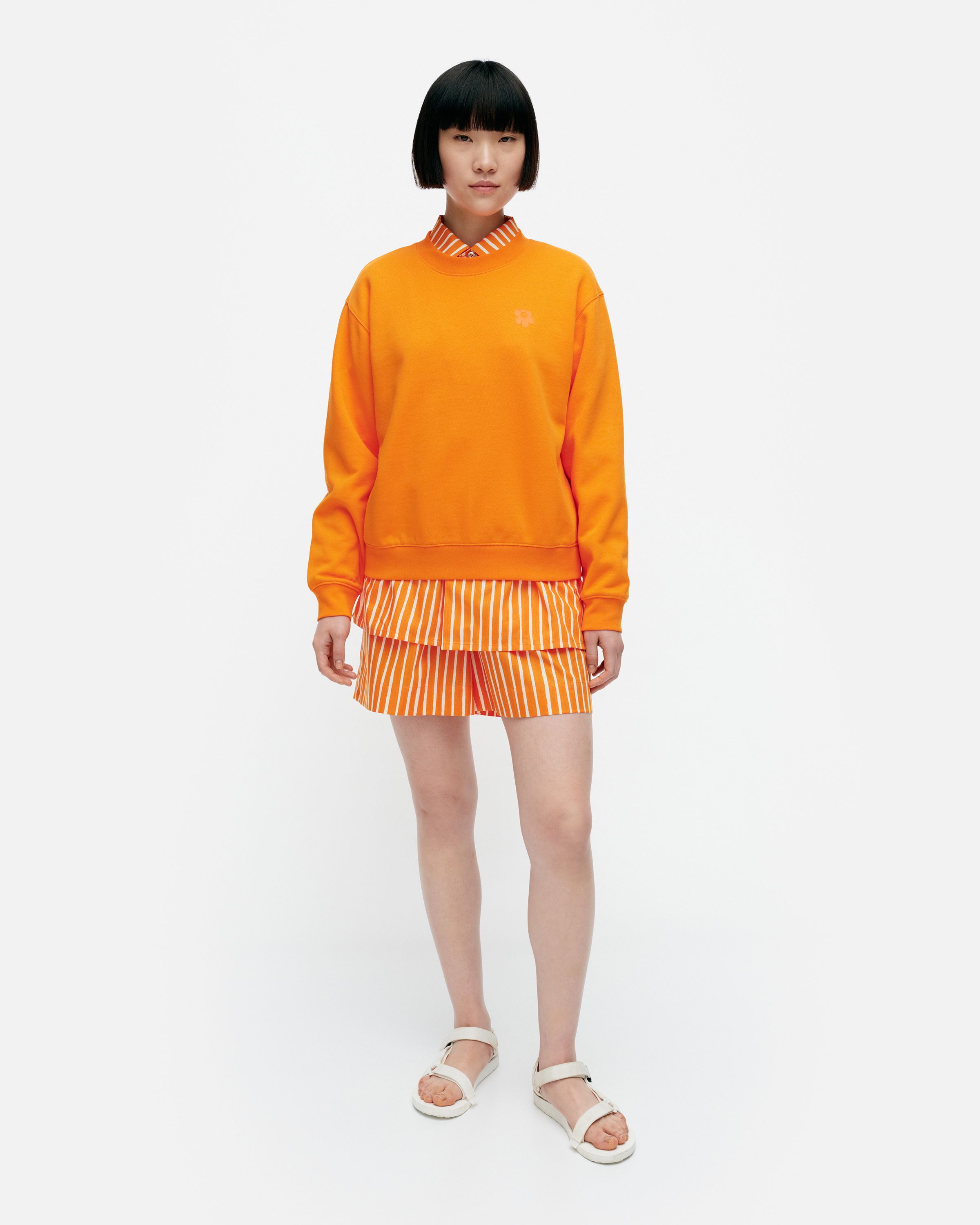 Marimekko Ovaali Unikko Placement スウェット Kioski Leiot Unikko Placement Sweatshirt | Marimekko
