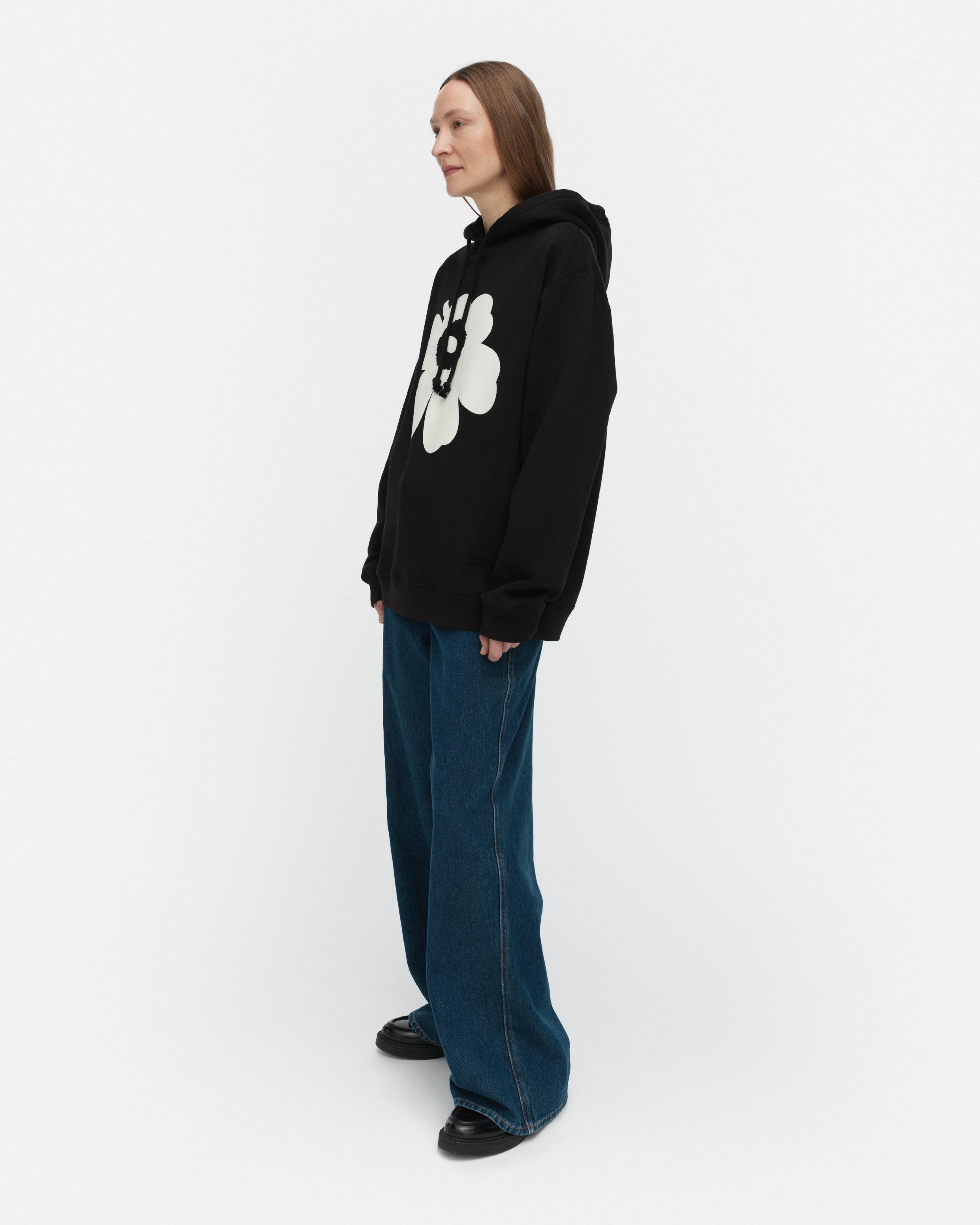 Runoja Unikko Placement, Kioski hoodie, black,off white,