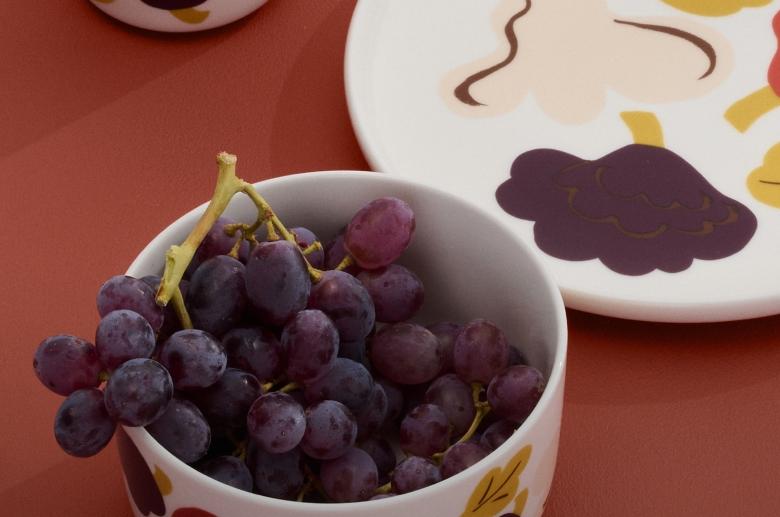 Marimekko tableware Kukasta kukkaan pattern