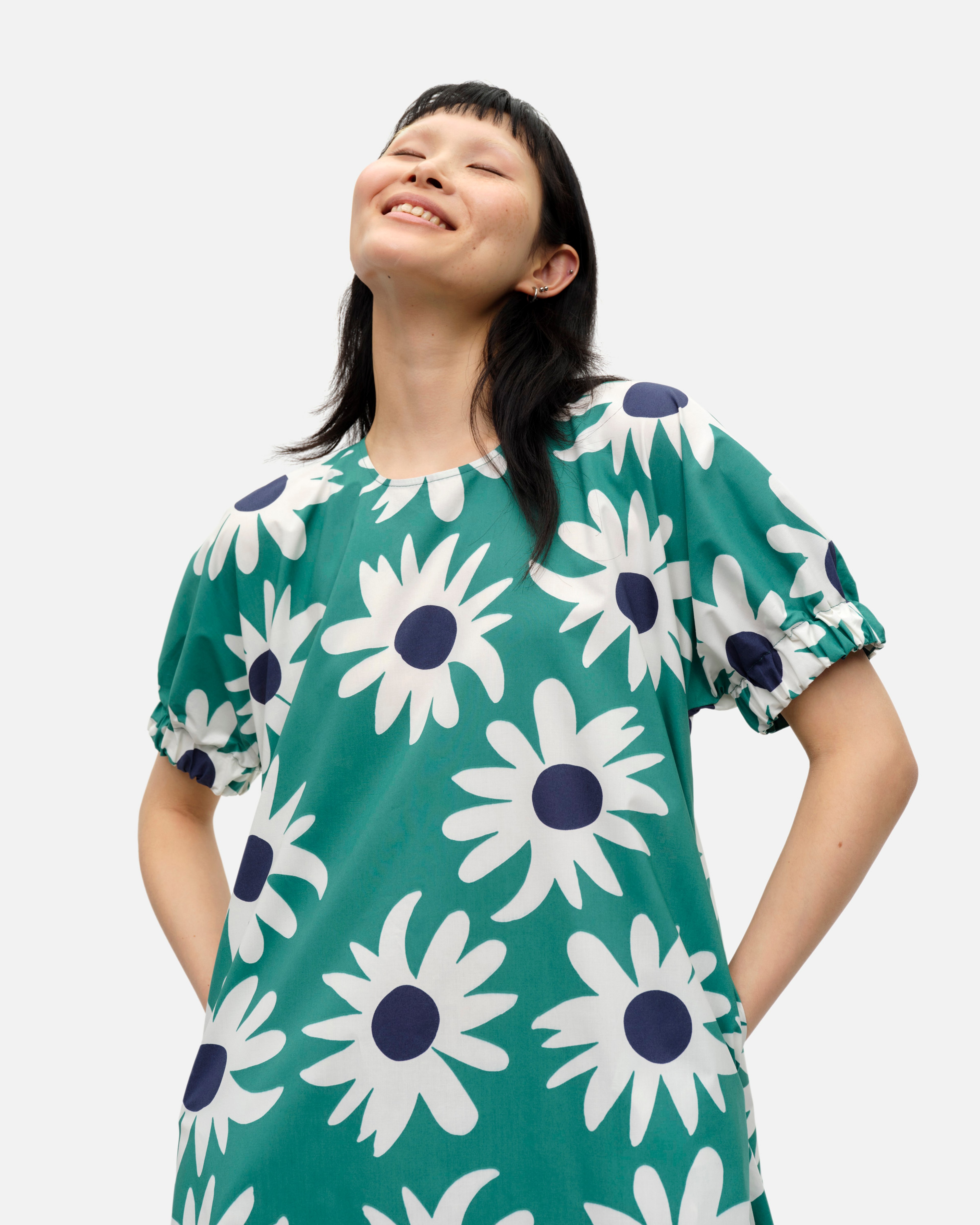 Veroinen Rakastaa ei rakasta Cotton dress