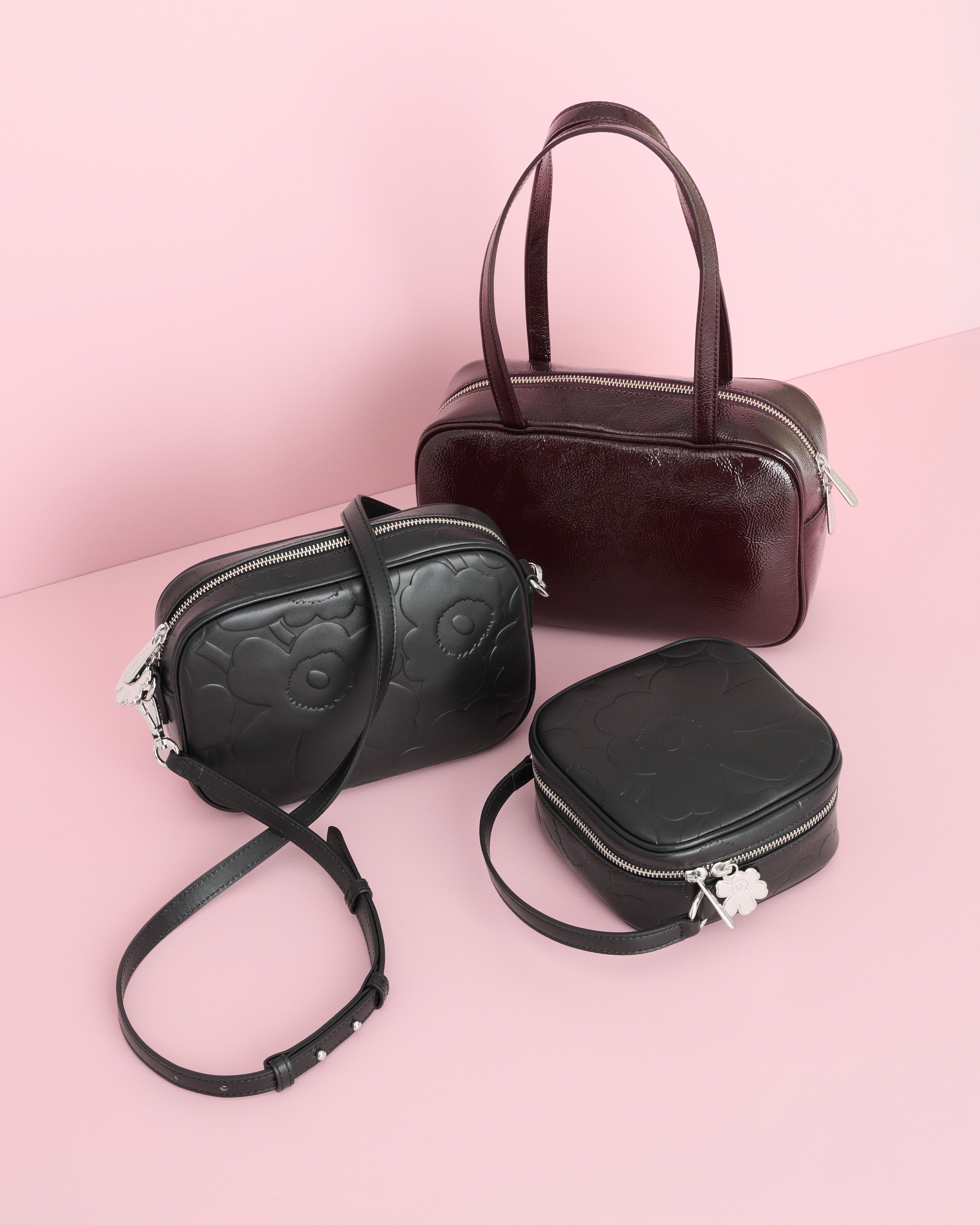Gratha Unikko Shoulder bag black | Marimekko