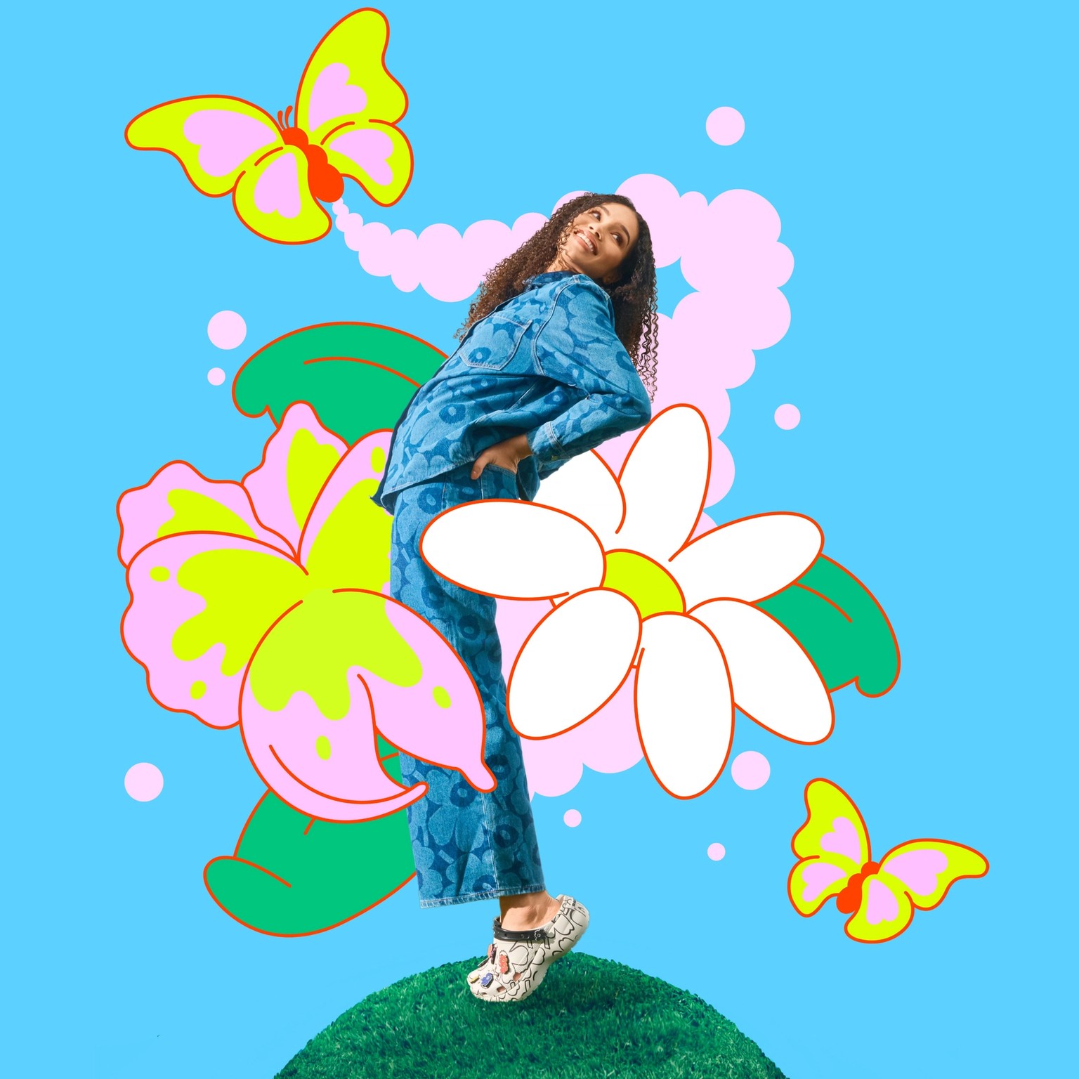 Model wearing Maridenim Unikko outfit and Marimekko crocs shoes