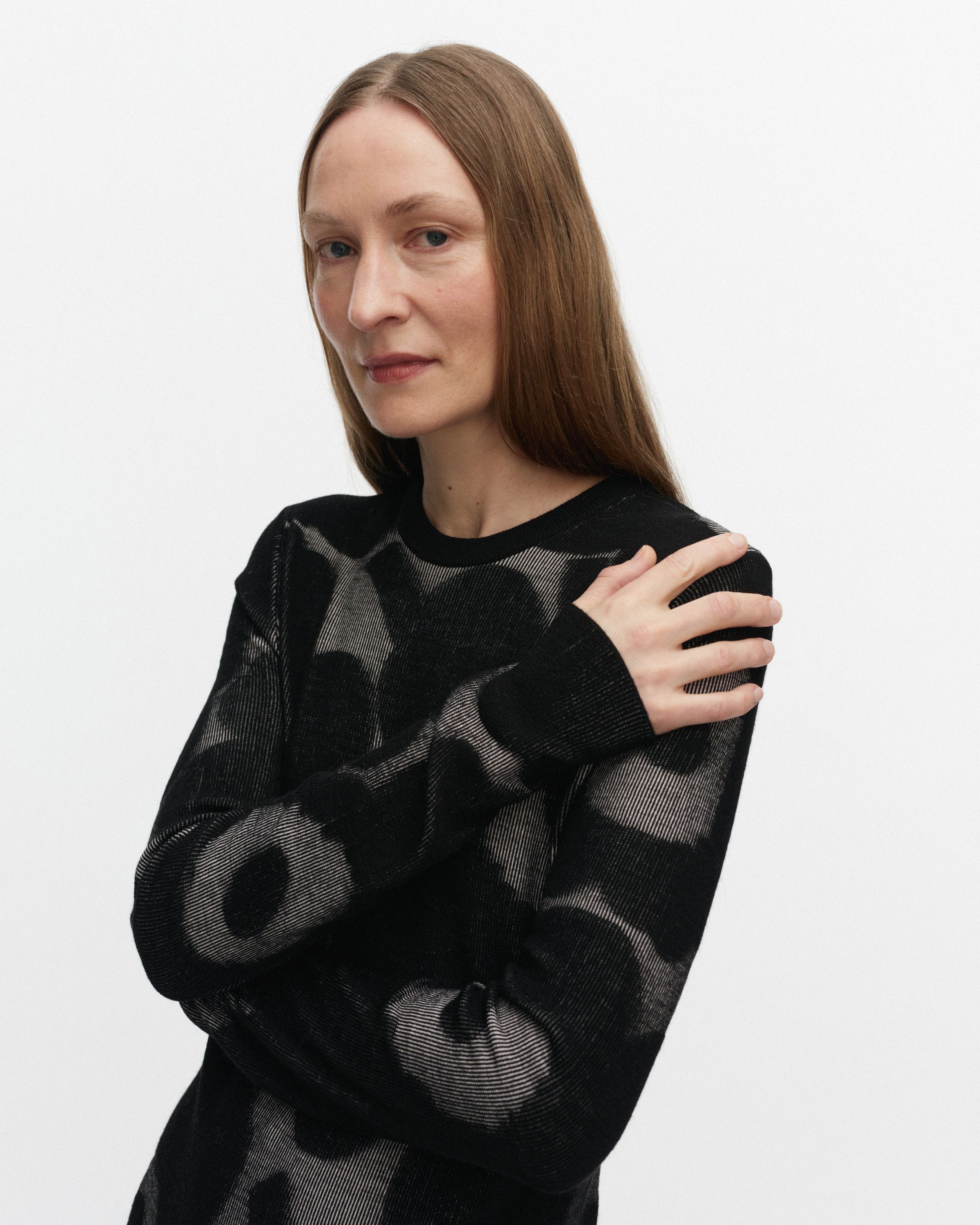 Laatia Unikko Knitted dress black, light pink | Marimekko