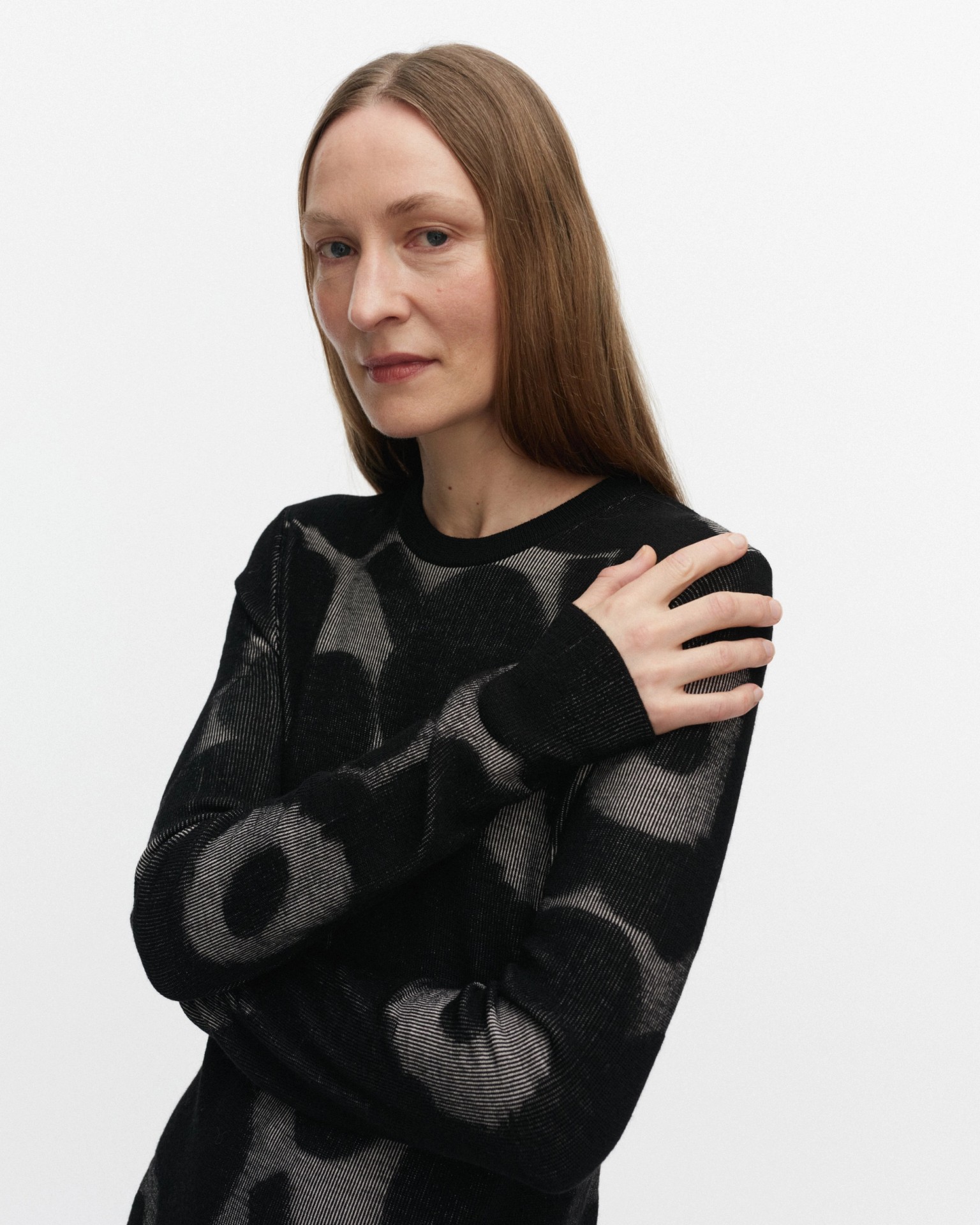 Laatia Unikko, Knitted dress, black, light pink,