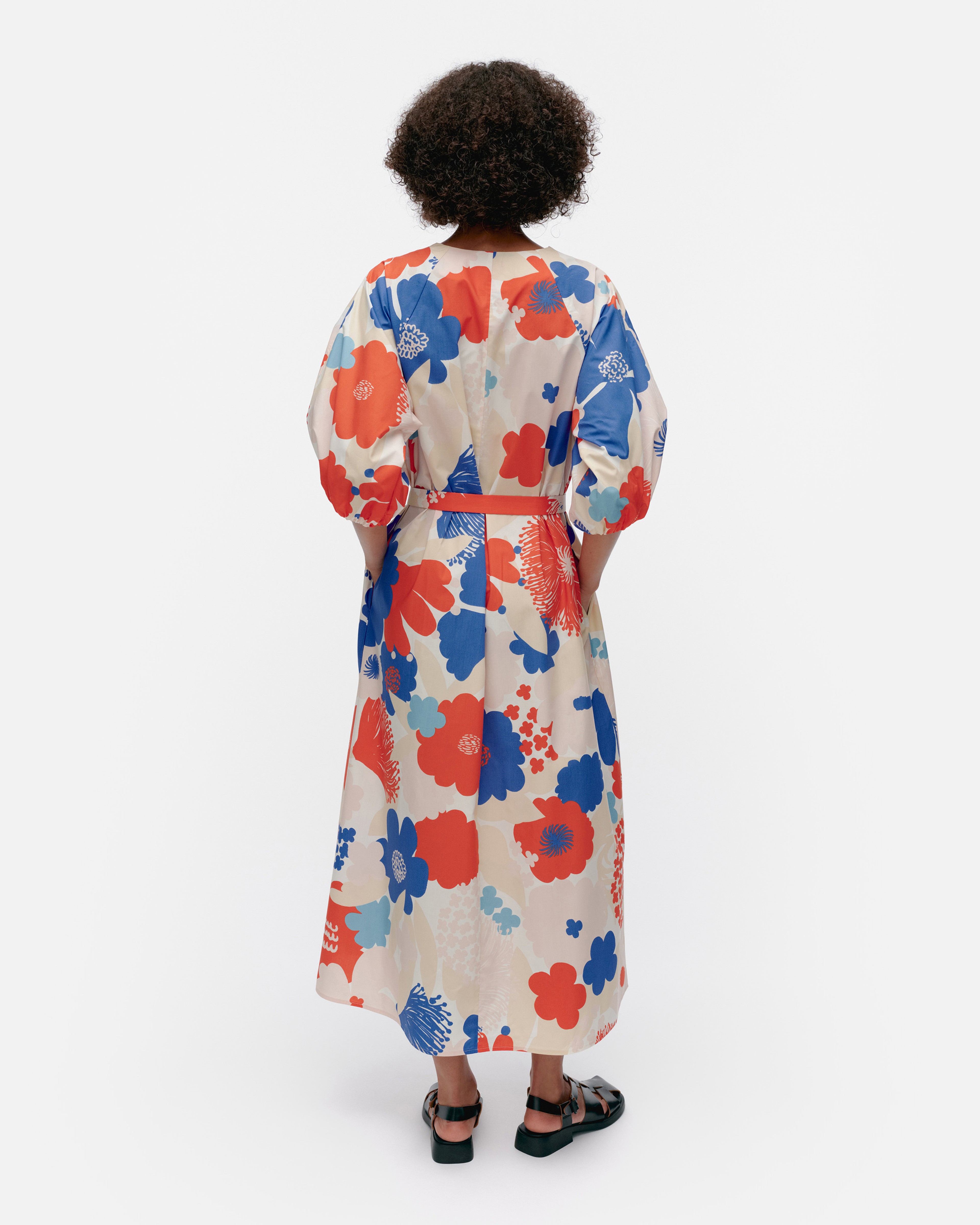 Kimppu Suvikimppu, Dress, off white, blue, red, peach,