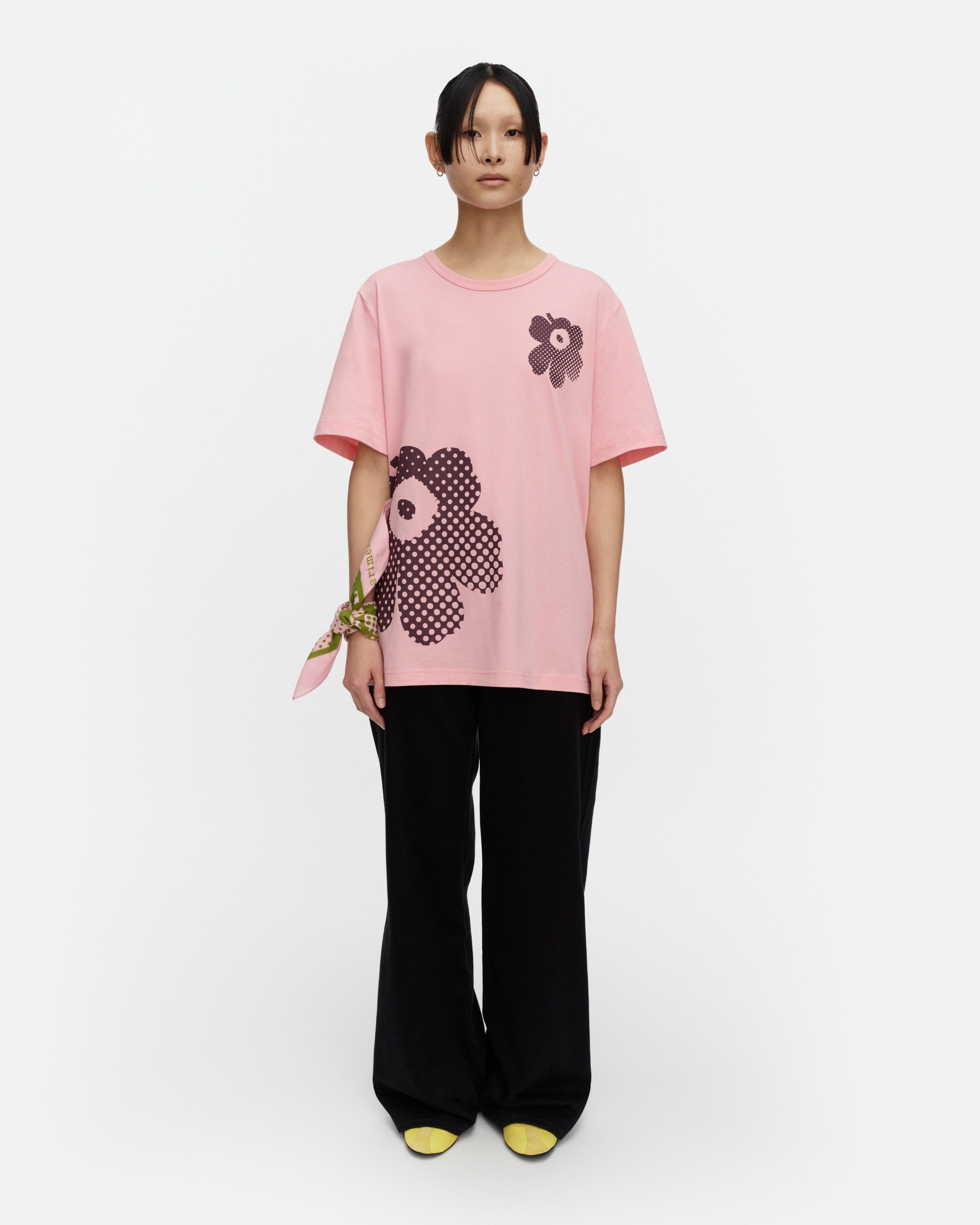 Vihne Unikko Placement Kioski t-shirt | Marimekko
