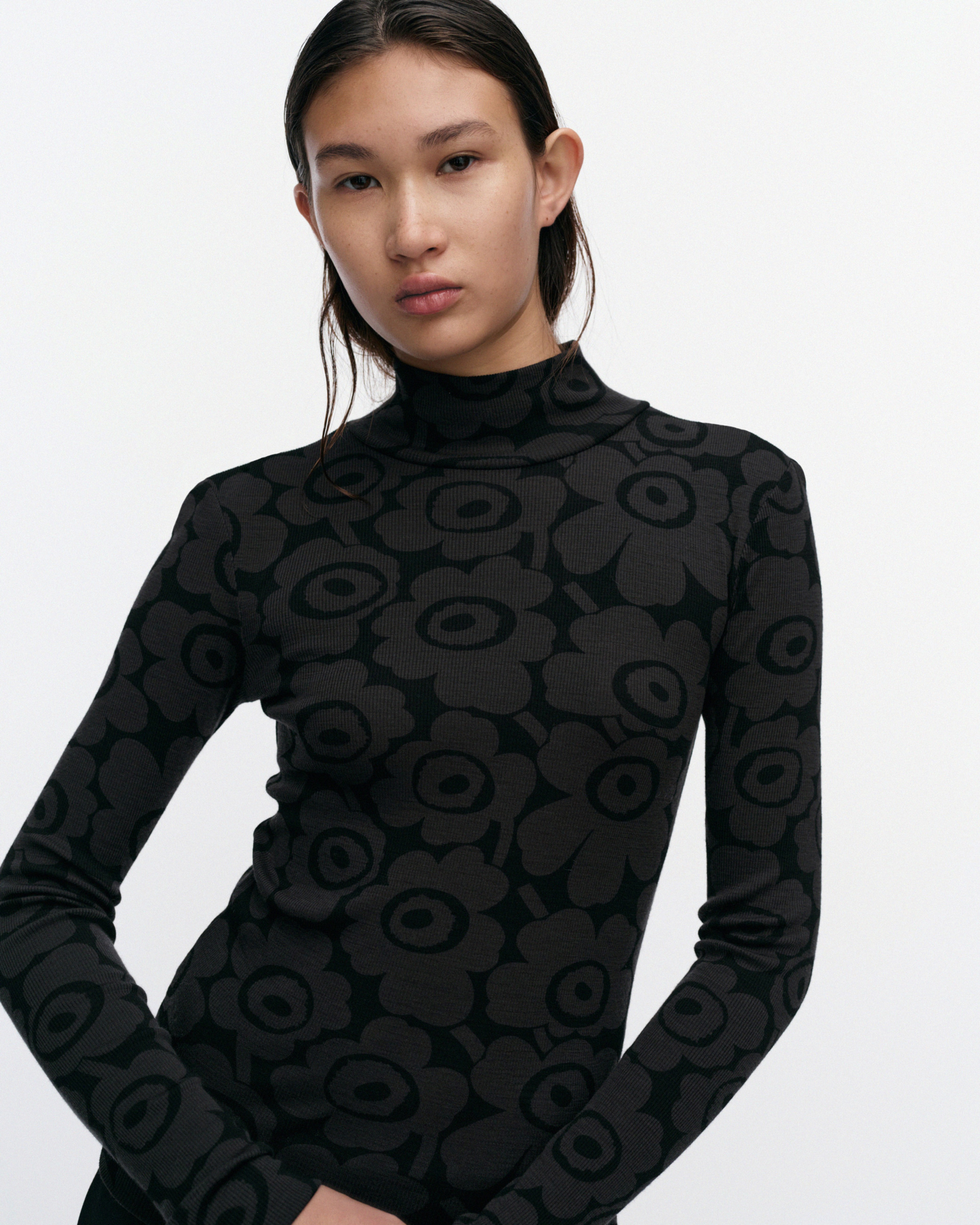 Vilpotus Unikko, Turtleneck shirt, black, dark grey,