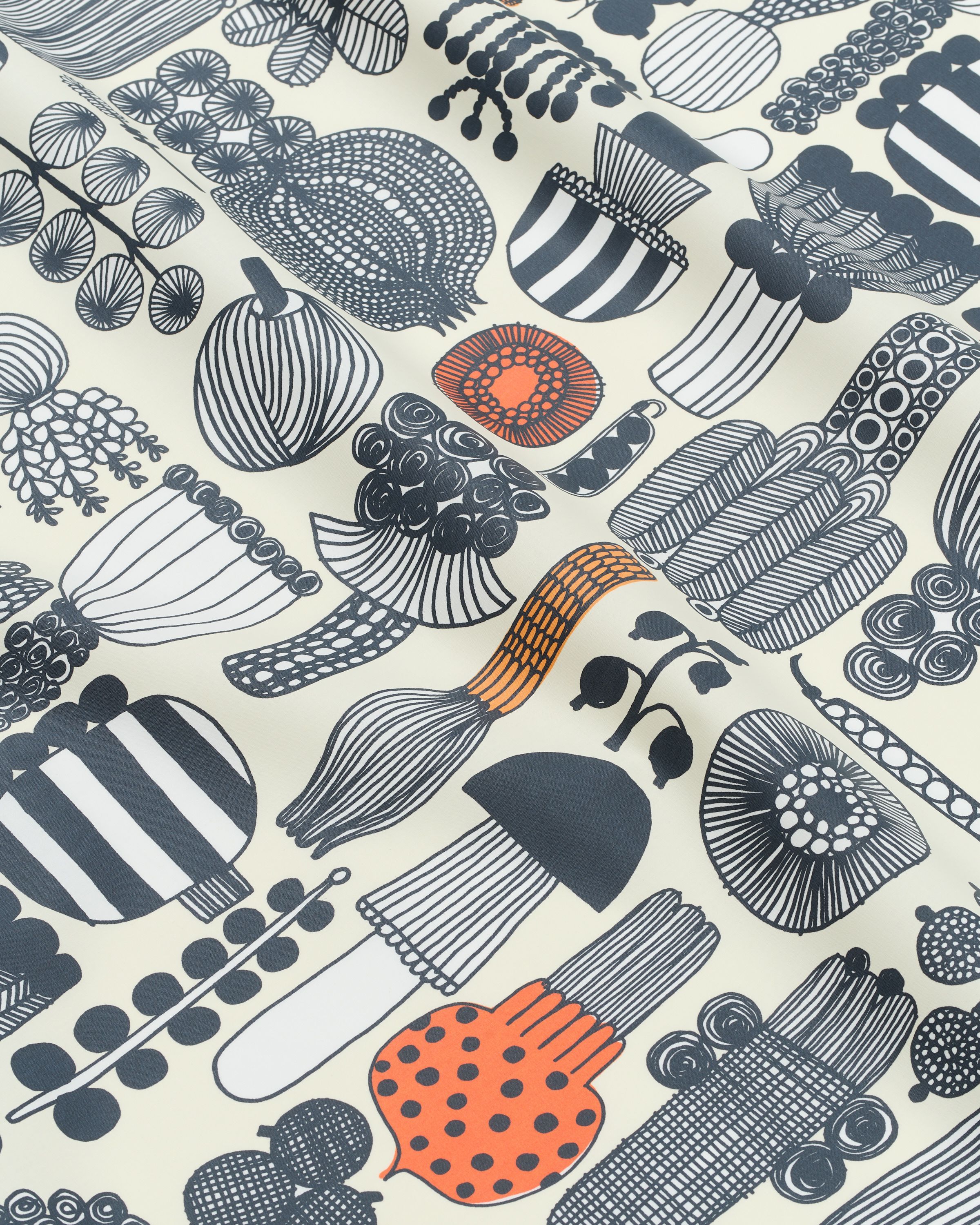 Puutarhurin Parhaat acrylic coated cotton | Marimekko
