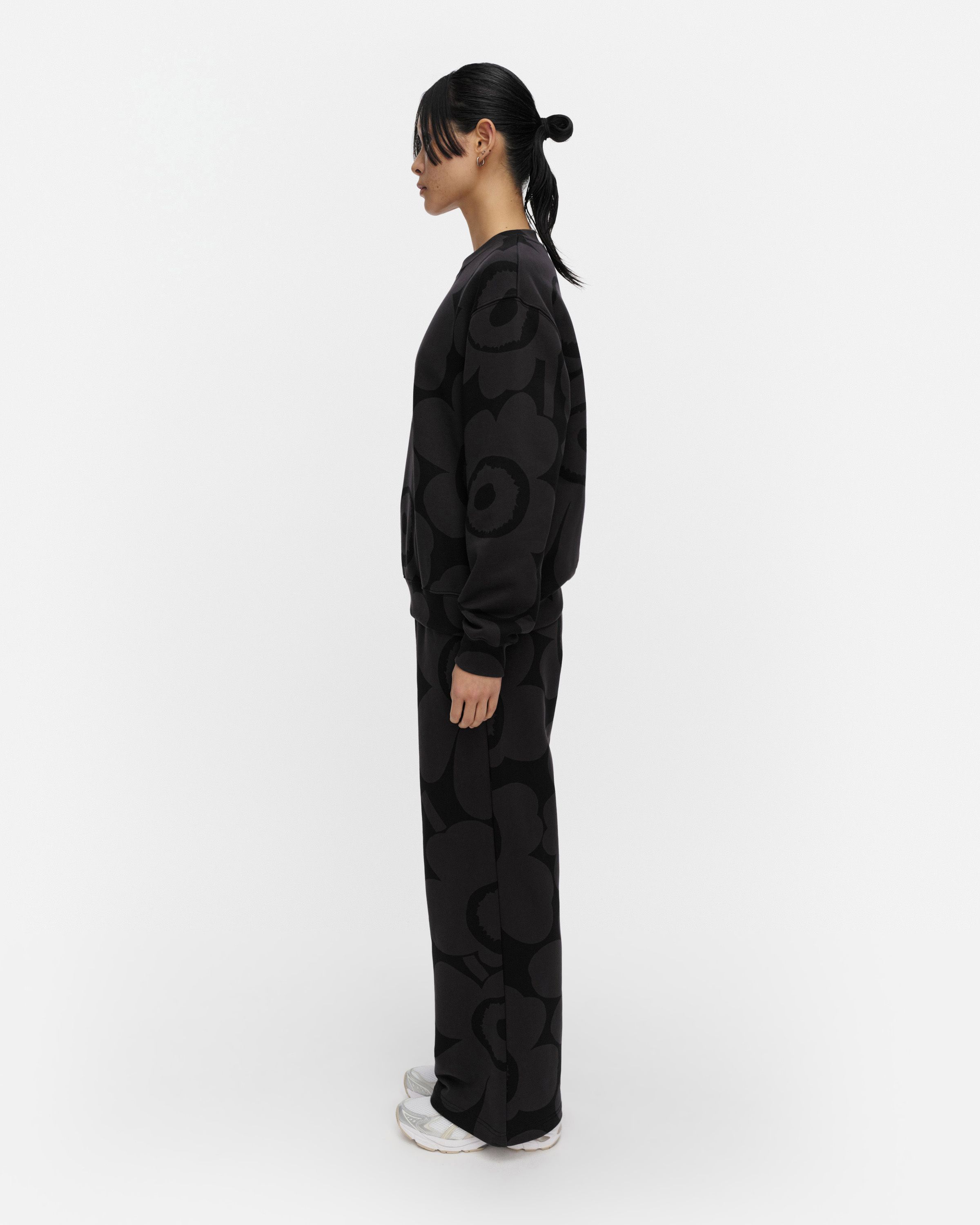Leiot Unikko Kioski sweatshirt | Marimekko