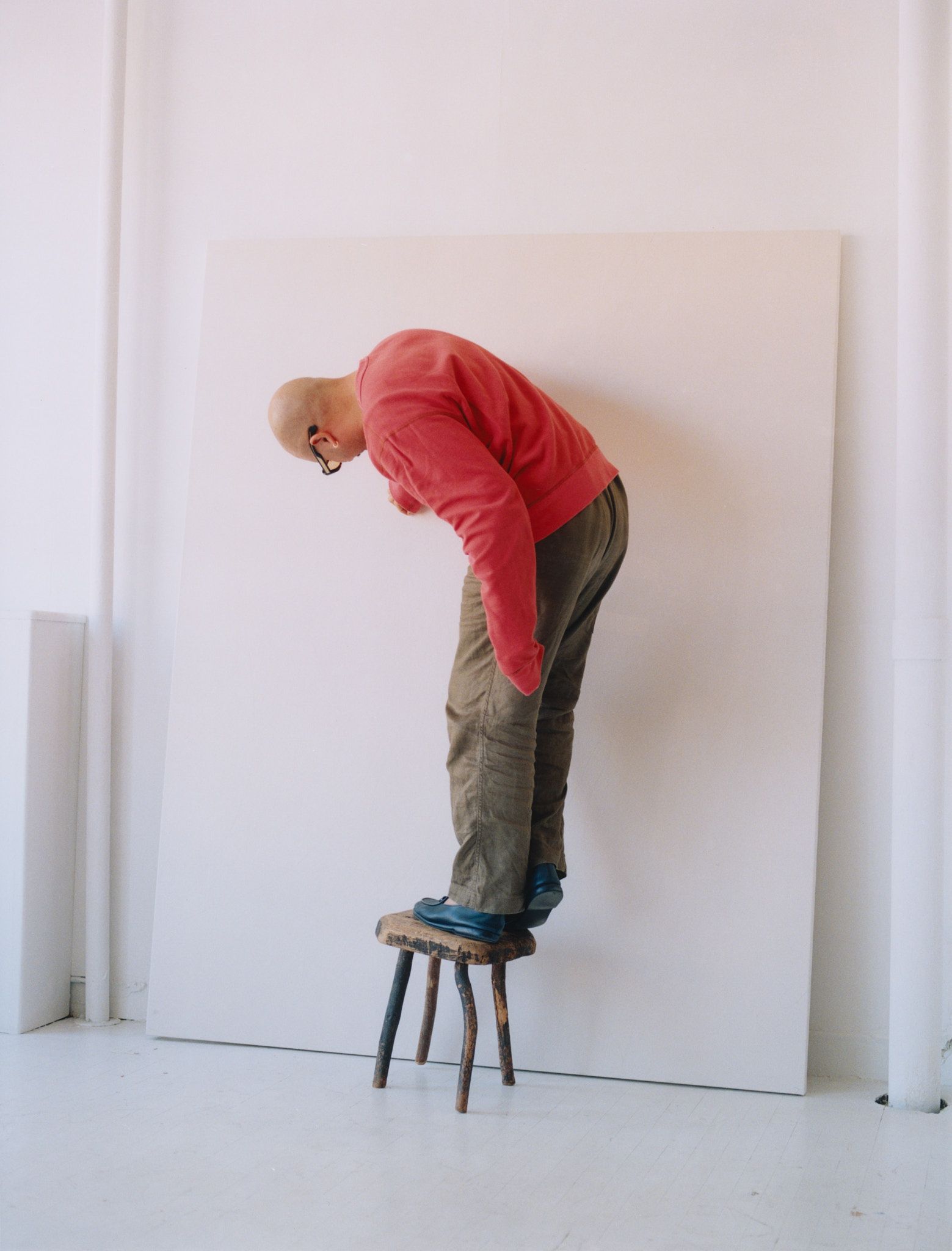 Landon Metz is painting.