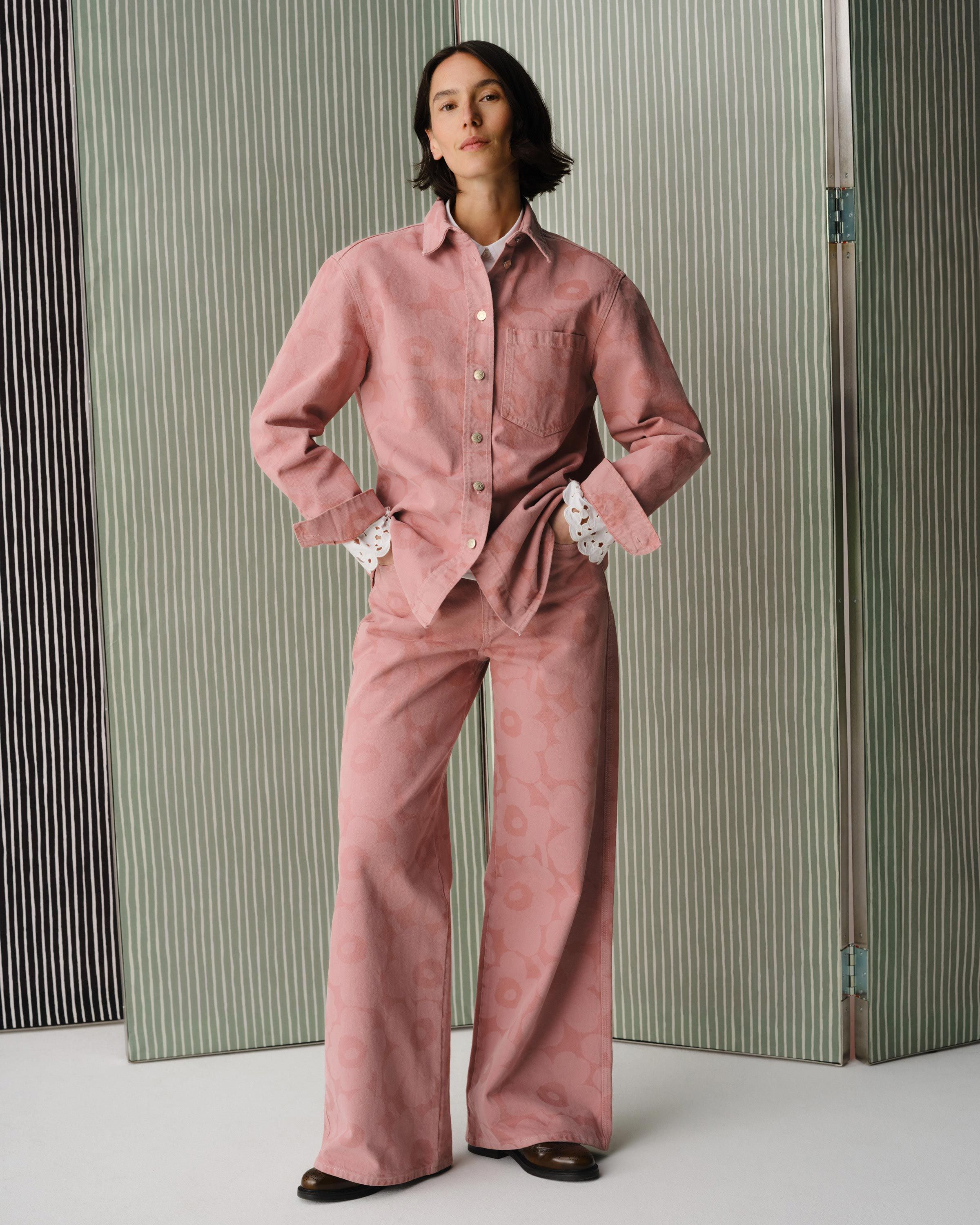 Model wearing Maridenim set in pink.