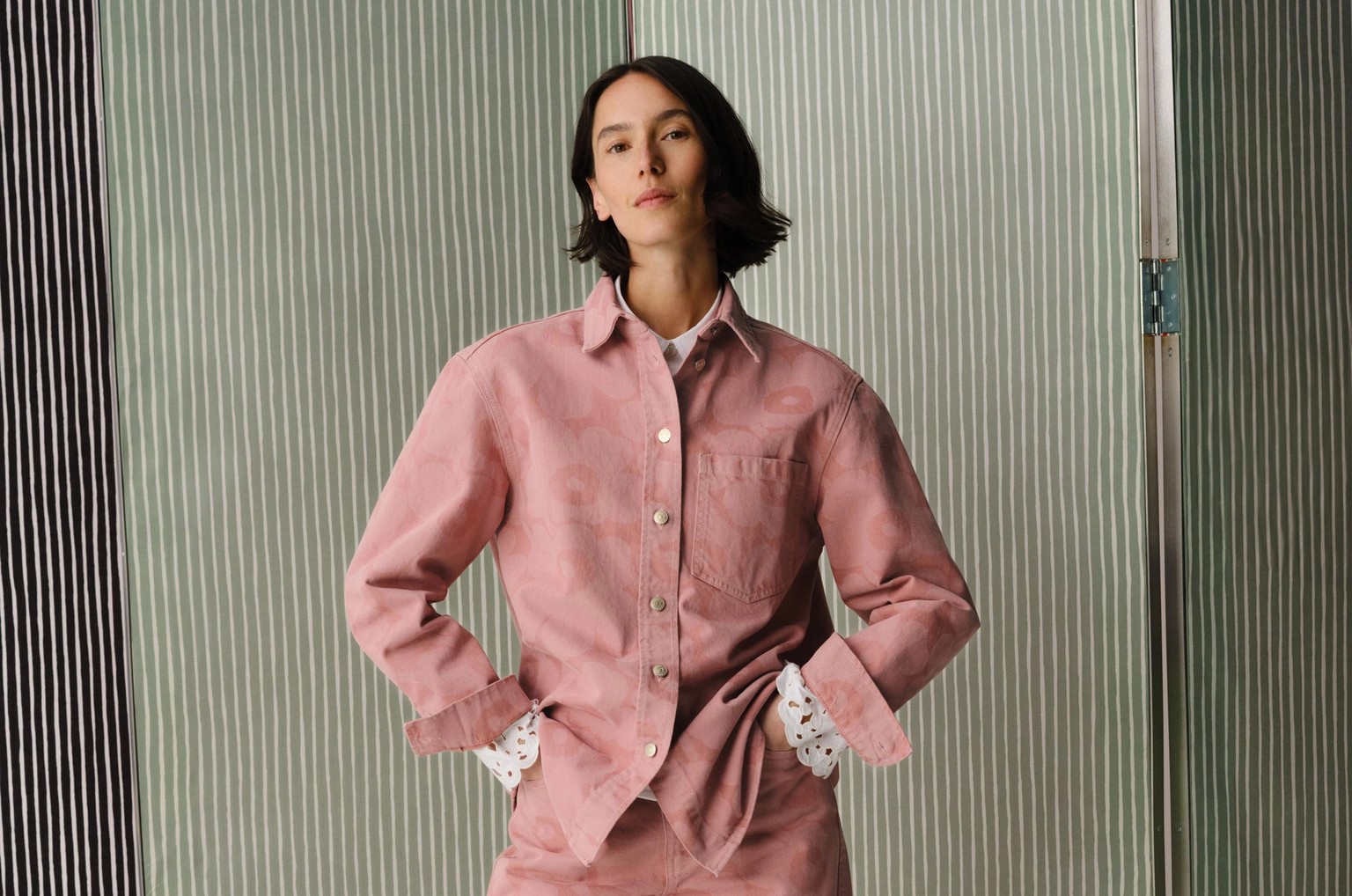 Model wearing Maridenim set in pink.