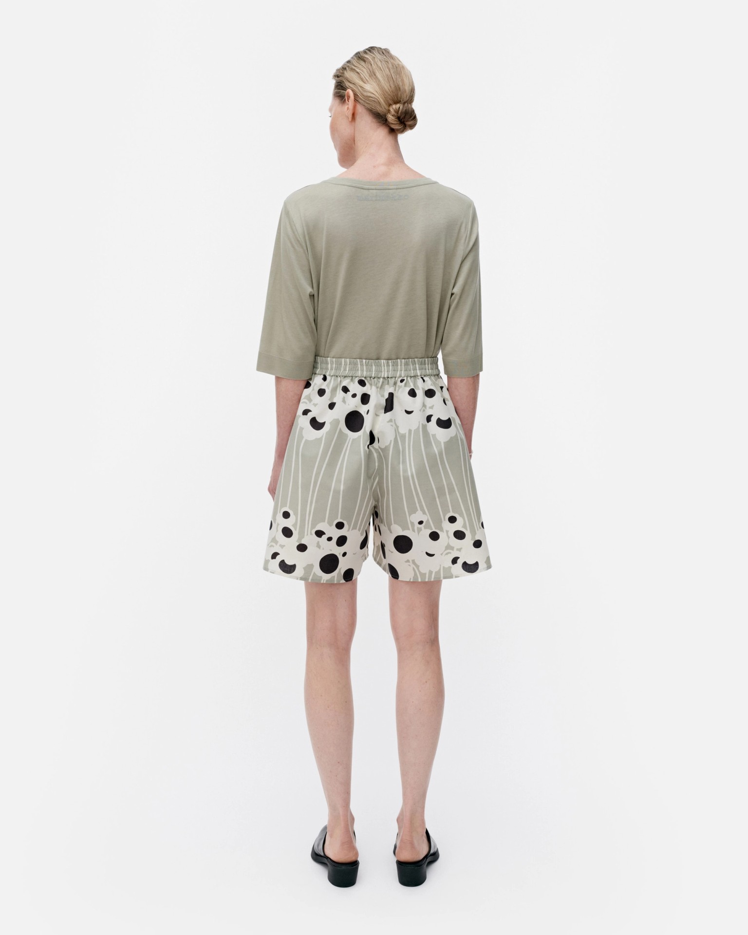 Summa Lammet, Cotton linen shorts, greyish green, white, dk. grey,