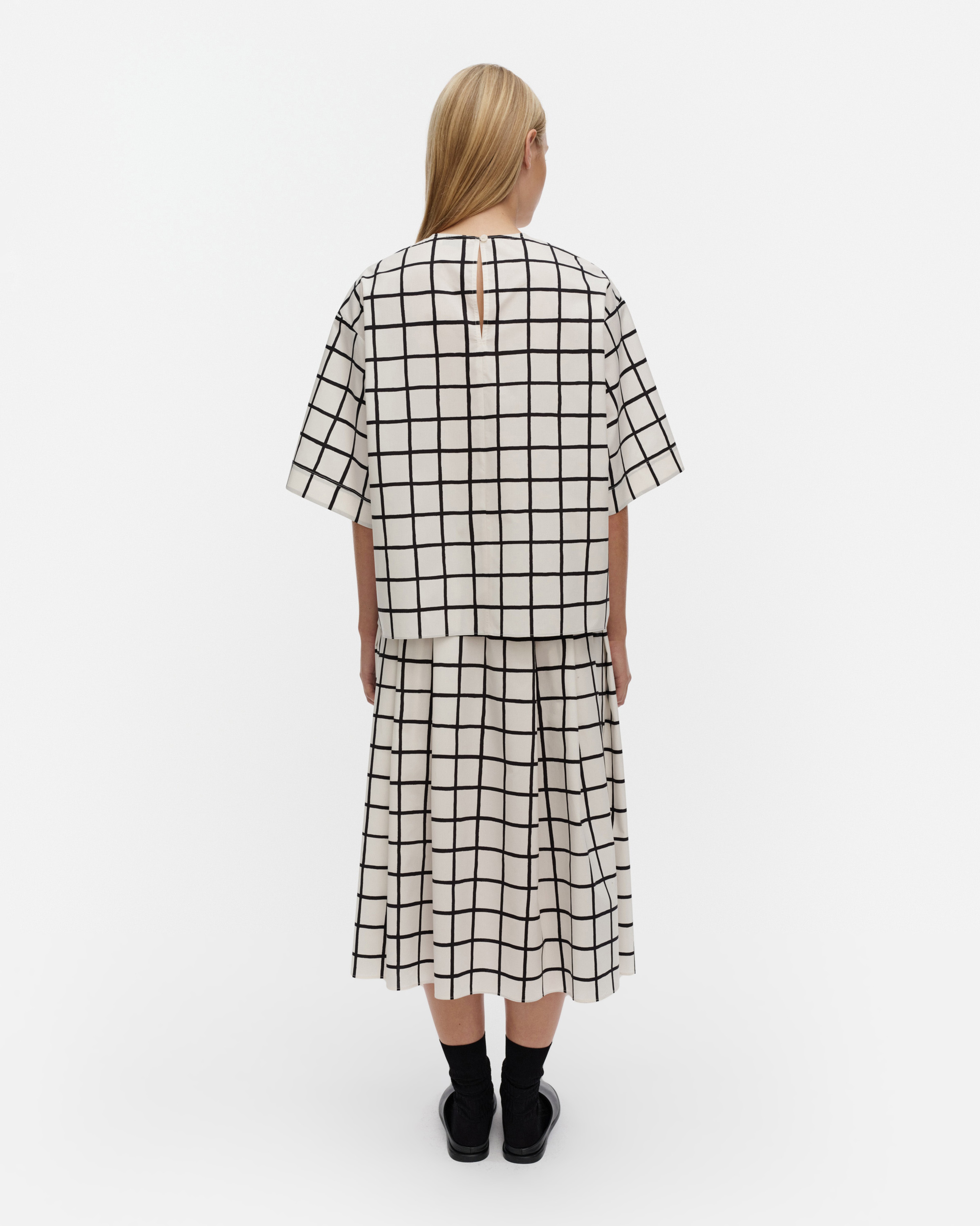 Kansio Iso Ruutu, Blouse, off white, black,