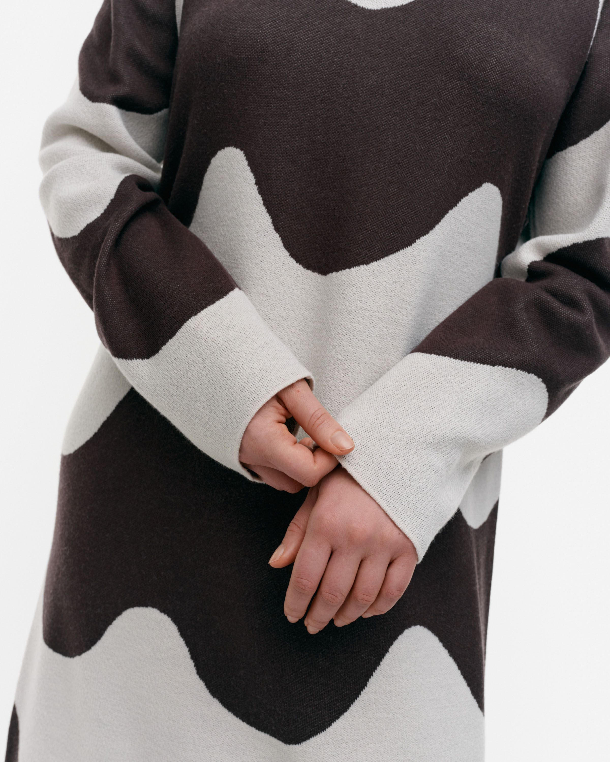 24AW■marimekko■Ennallaan Lokki ウールブレンド ワンピース Ennallaan Lokki Knitted wool dress | Marimekko