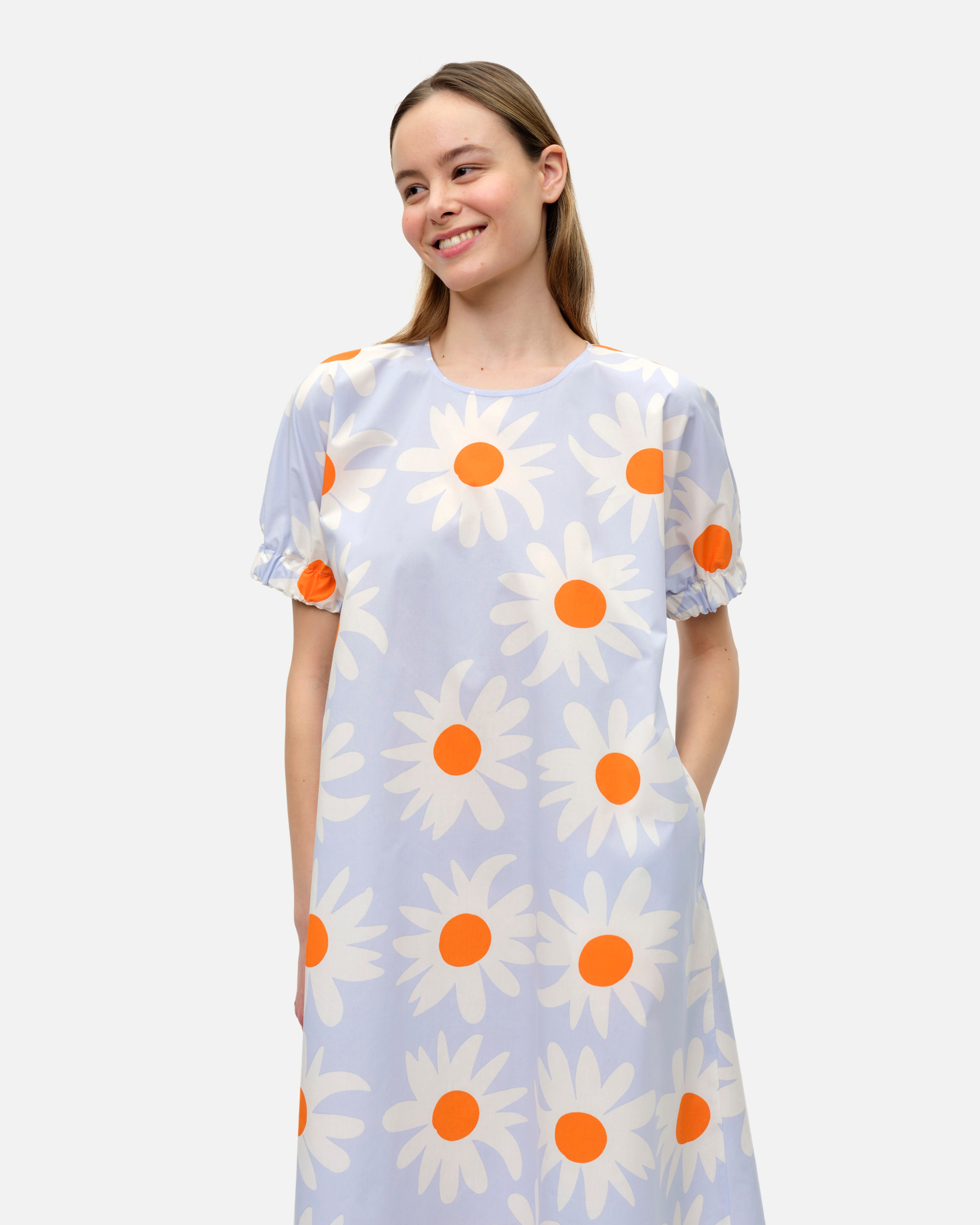 Veroinen Rakastaa ei rakasta, Cotton dress, lilac, off white, orange,