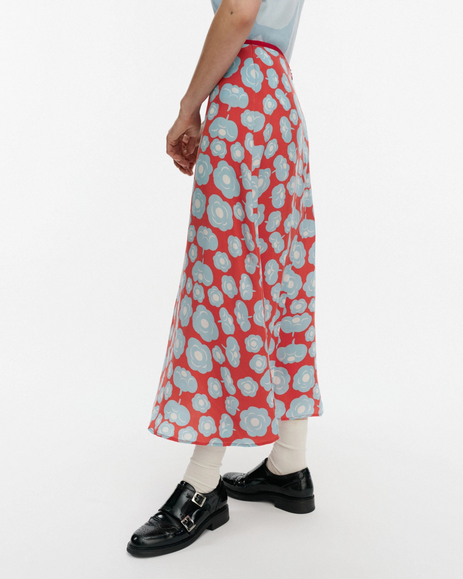 Edetä Tumma, Skirt, light blue, red, off-white,
