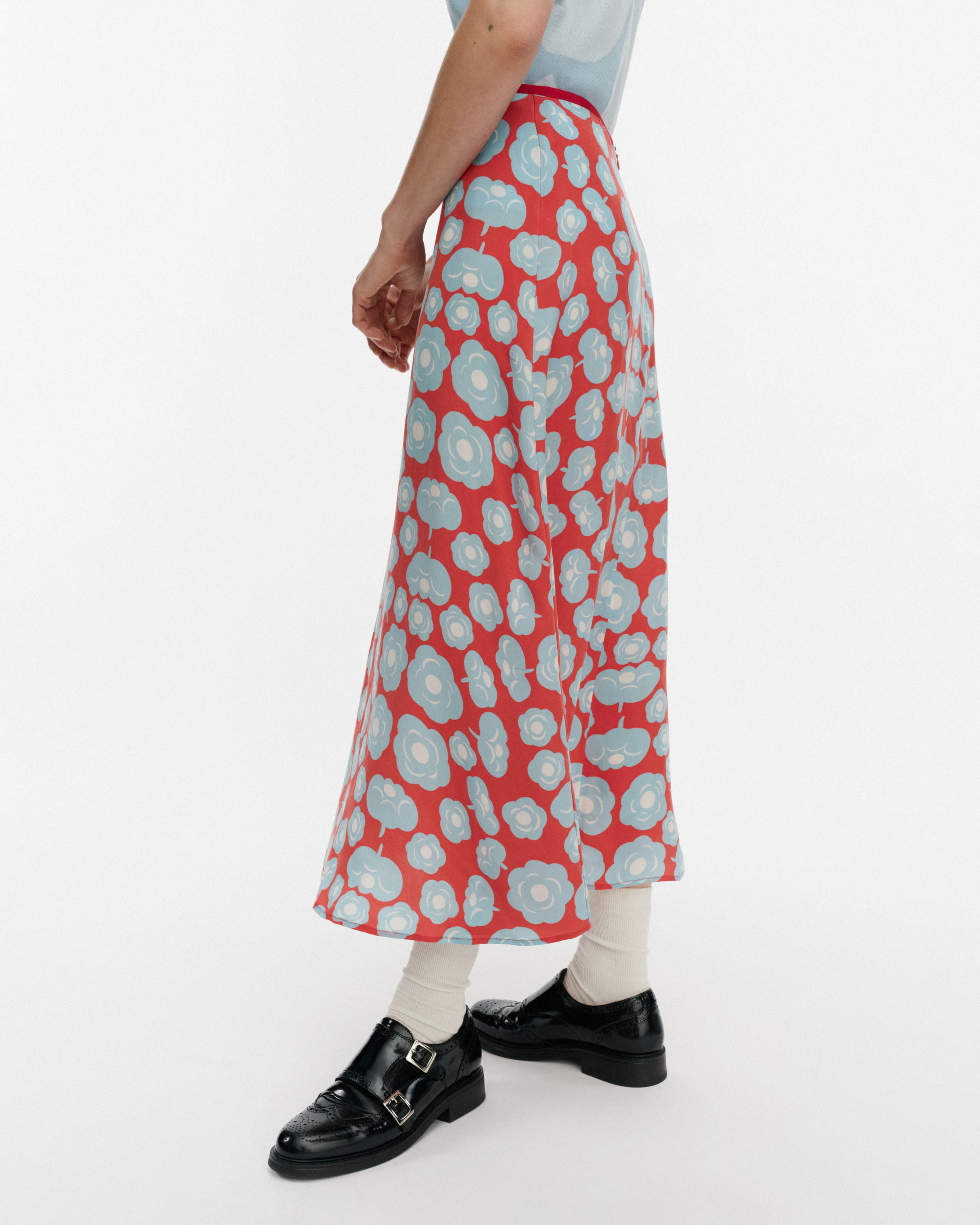 Edetä Tumma, Skirt, light blue, red, off-white,