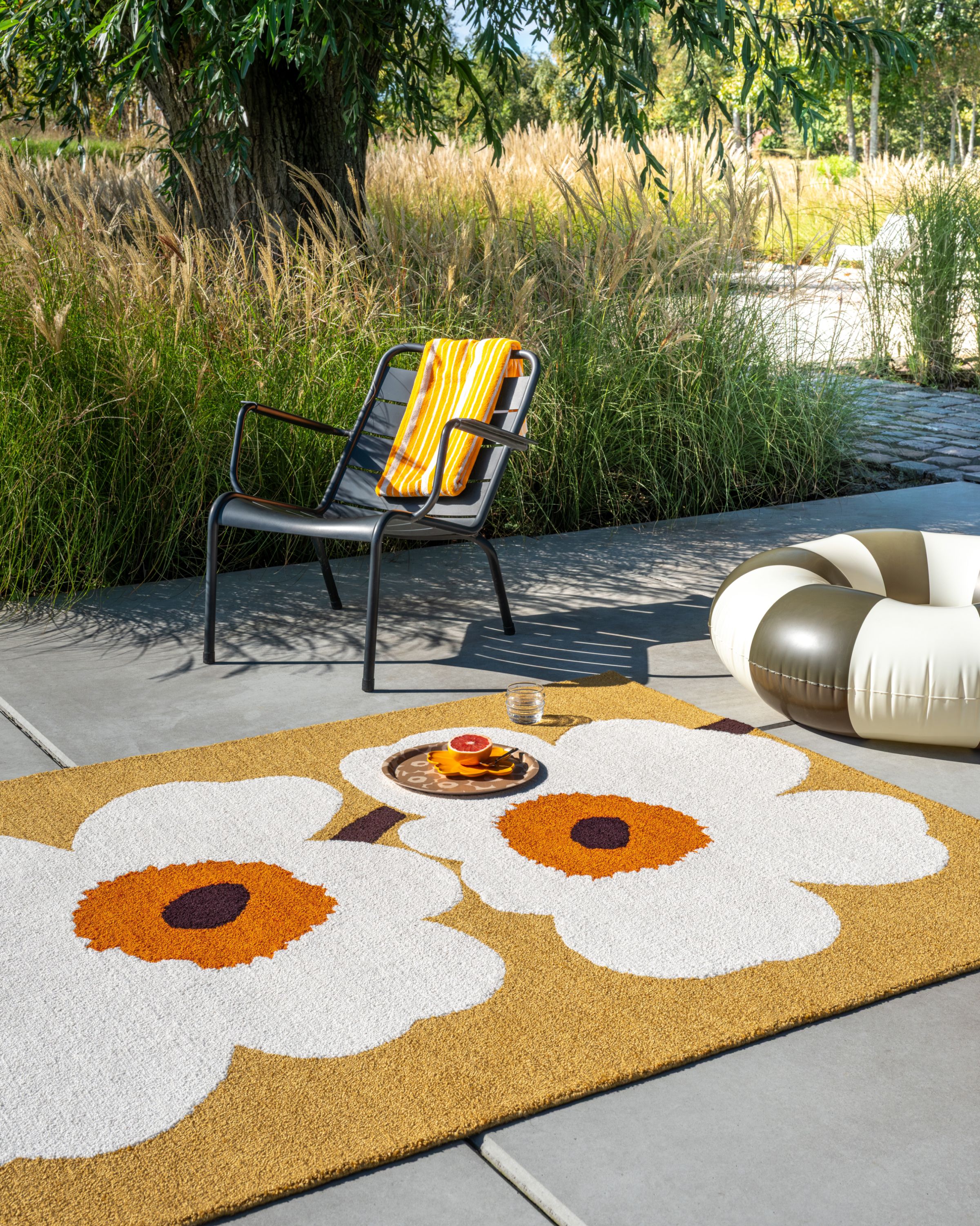 unico AGRE(アグレ) ラグ - イエロー / 140×200cm Unikko Outdoor Rug 140 x 200 cm | Marimekko