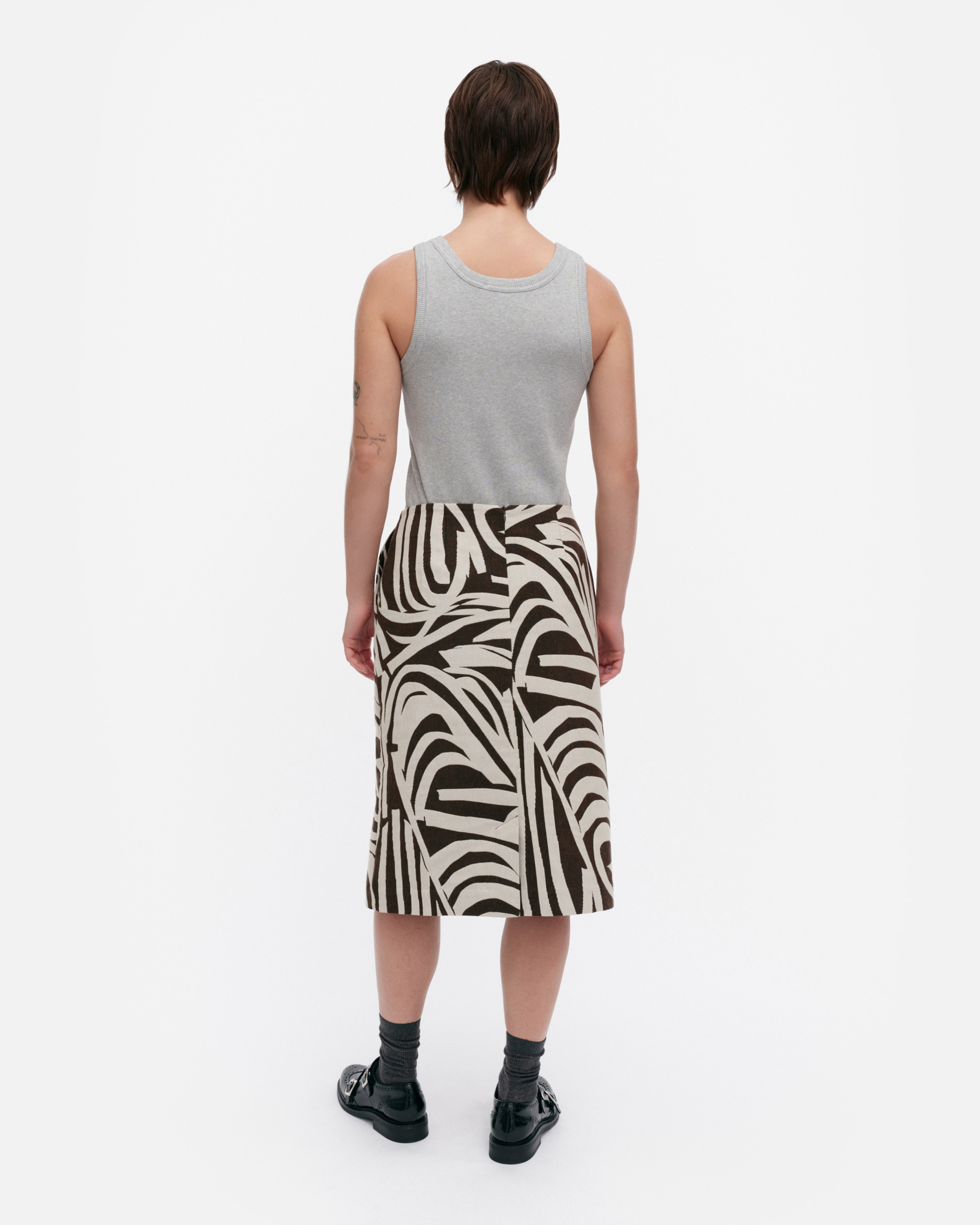 Valaa Jokuraita, Skirt, light beige, dark brown,