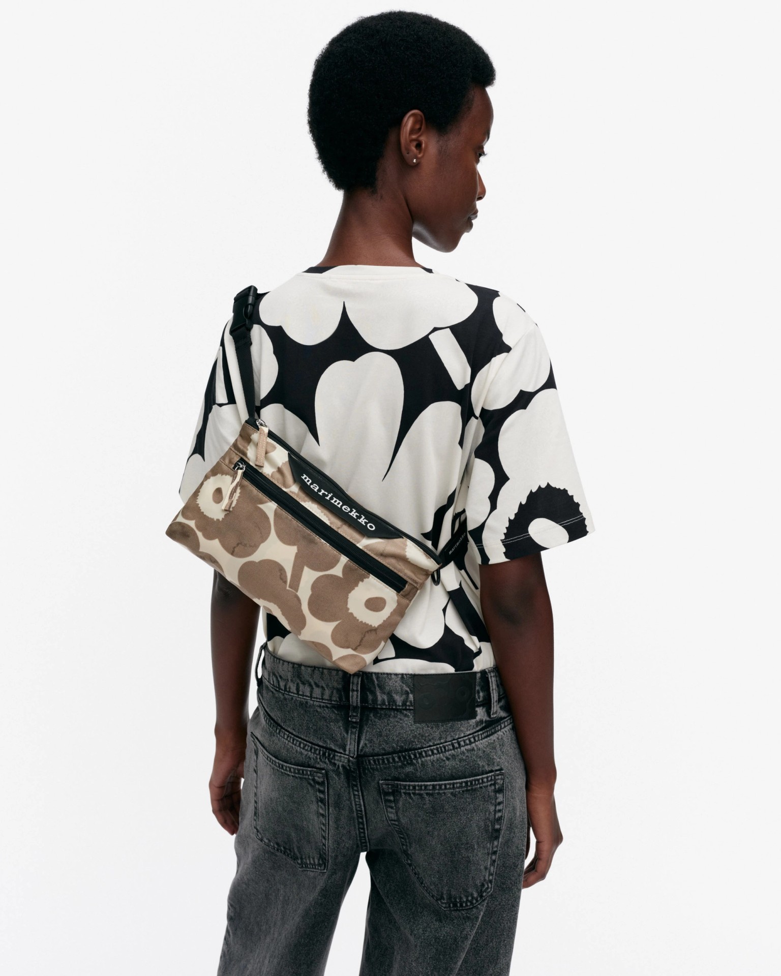 Neat Crossbody Akvarelli Unikko S, Shoulder bag, light yellow, beige,