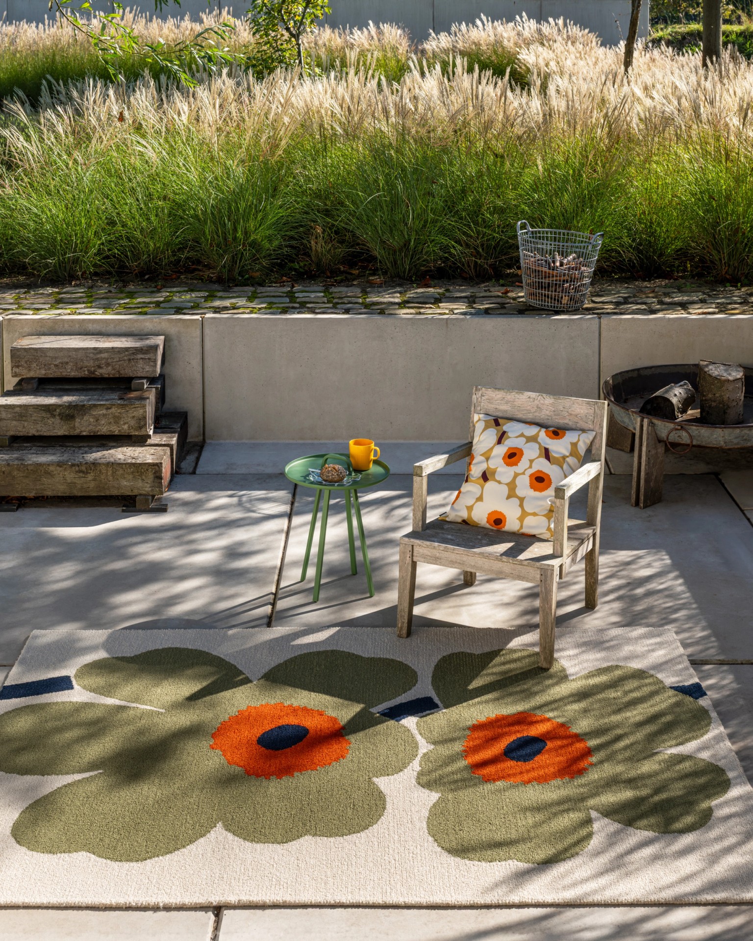 Unikko Outdoor Rug 160 x 230 cm