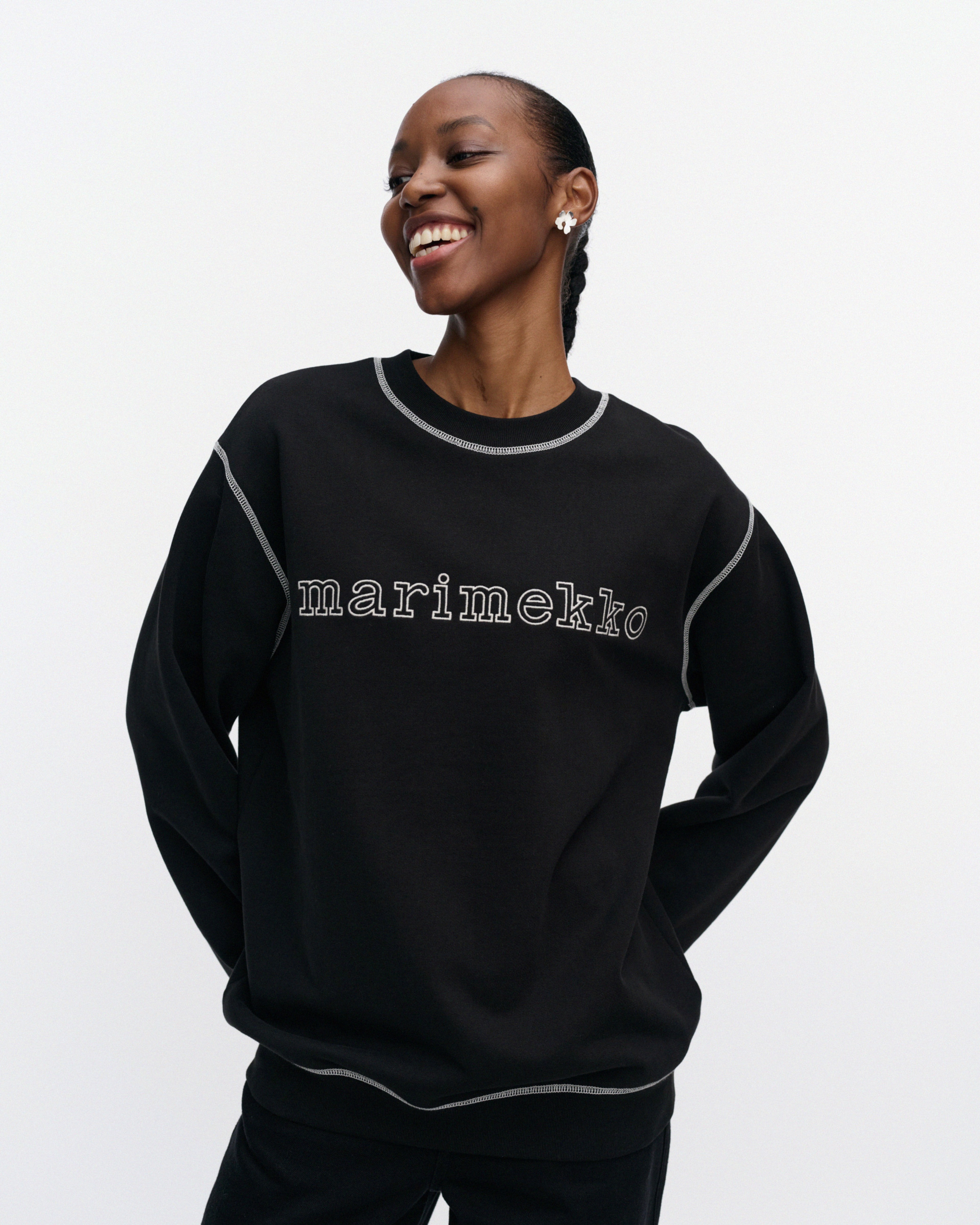 Lotjata Logo Placement, Sweatshirt „Kioski“, schwarz, cremefarben,